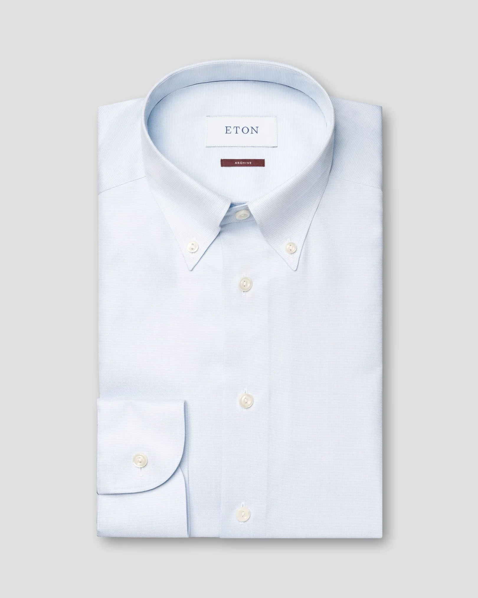 Eton - light blue signature twill archive