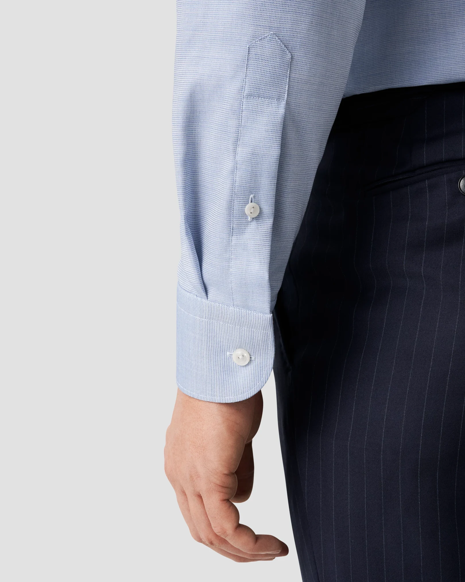 Eton - light blue twill organic cotton