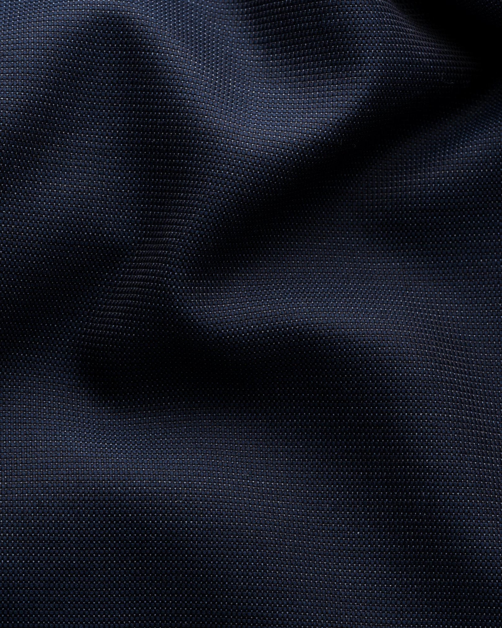 Eton - navy blue wide spread signature twill