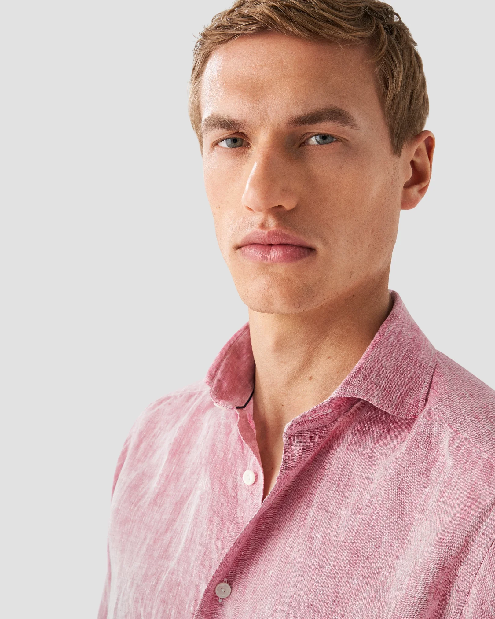 Eton - wide spread pink linen