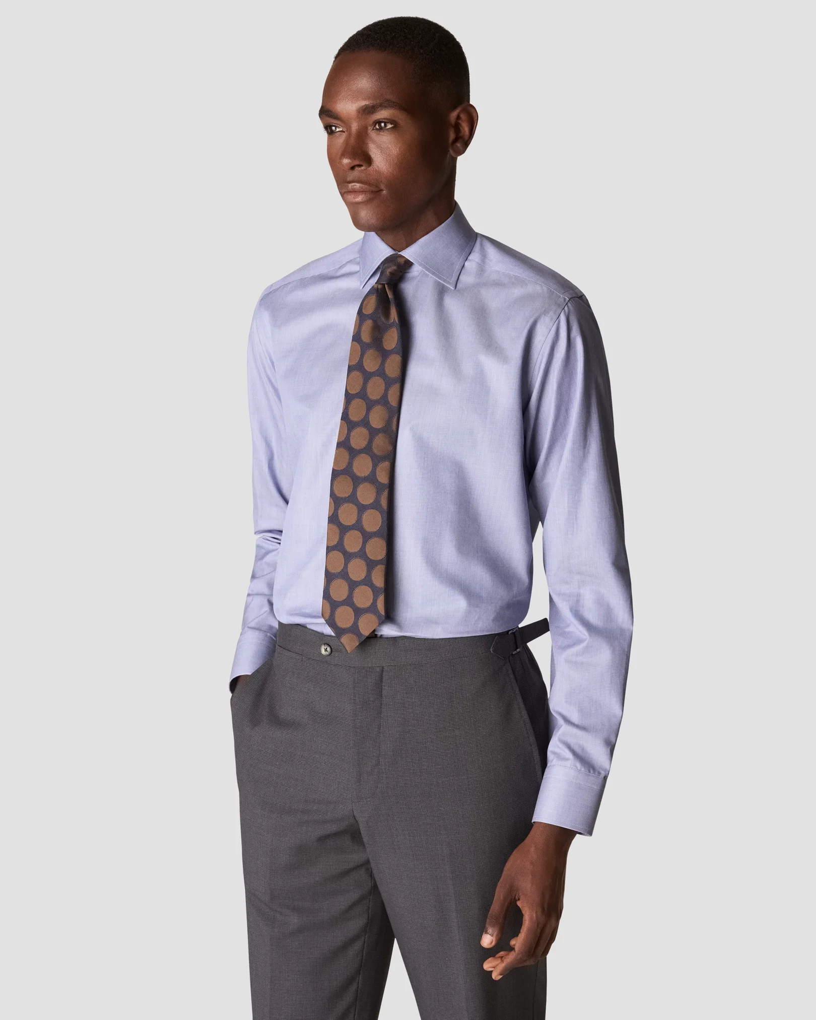 Eton - mid blue signature twill cutaway