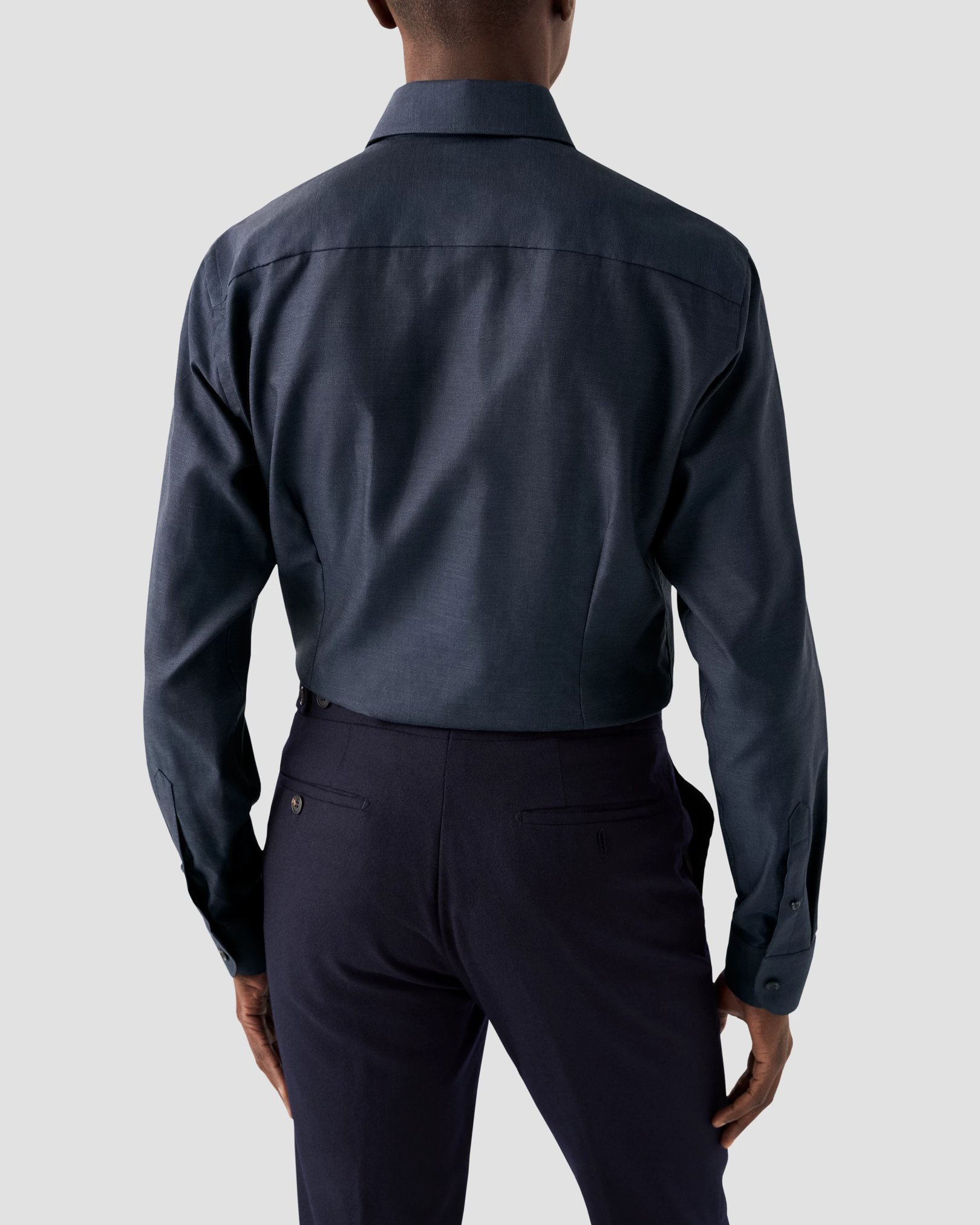 Eton - navy blue wide spread signature twill