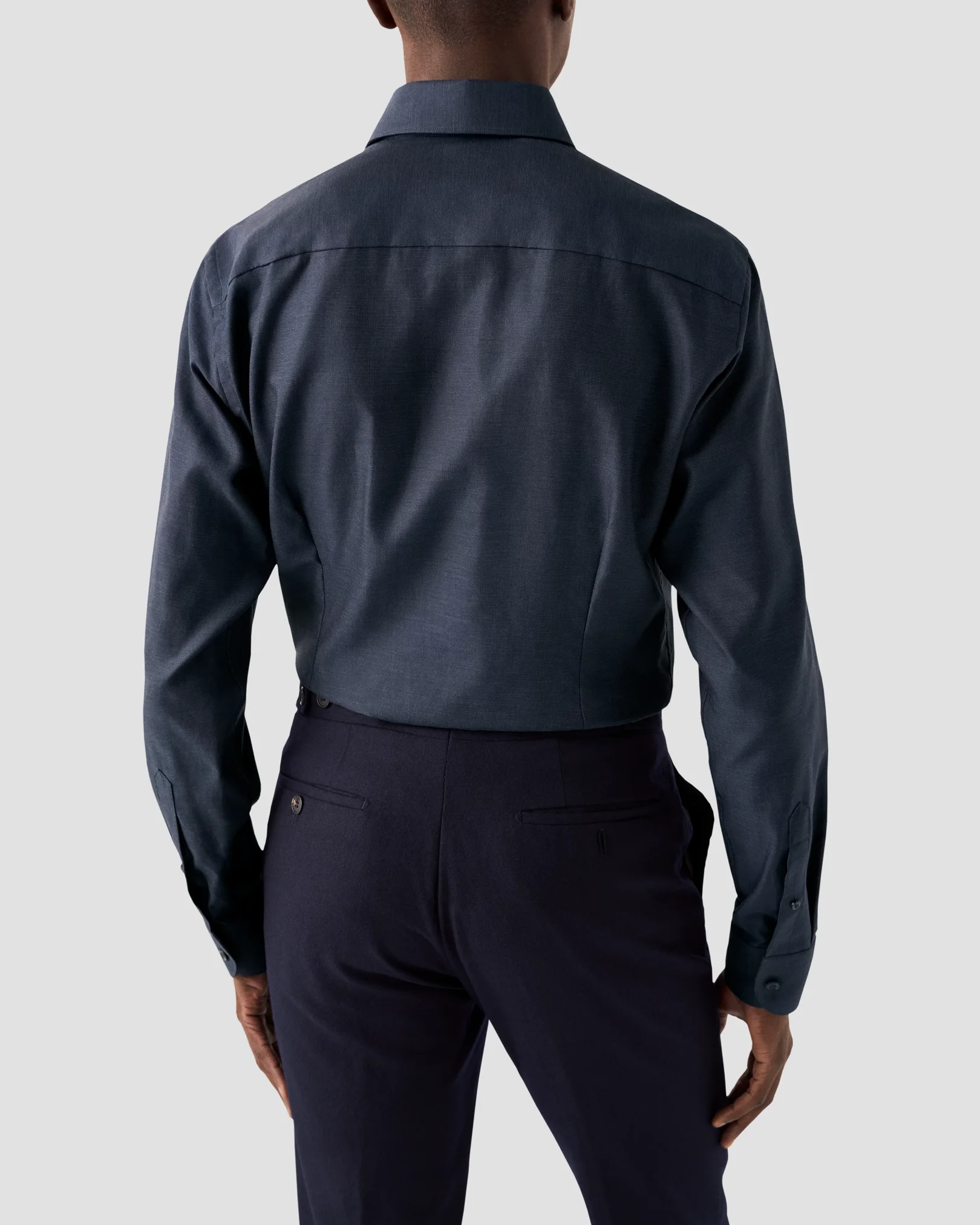 Eton - navy blue wide spread signature twill