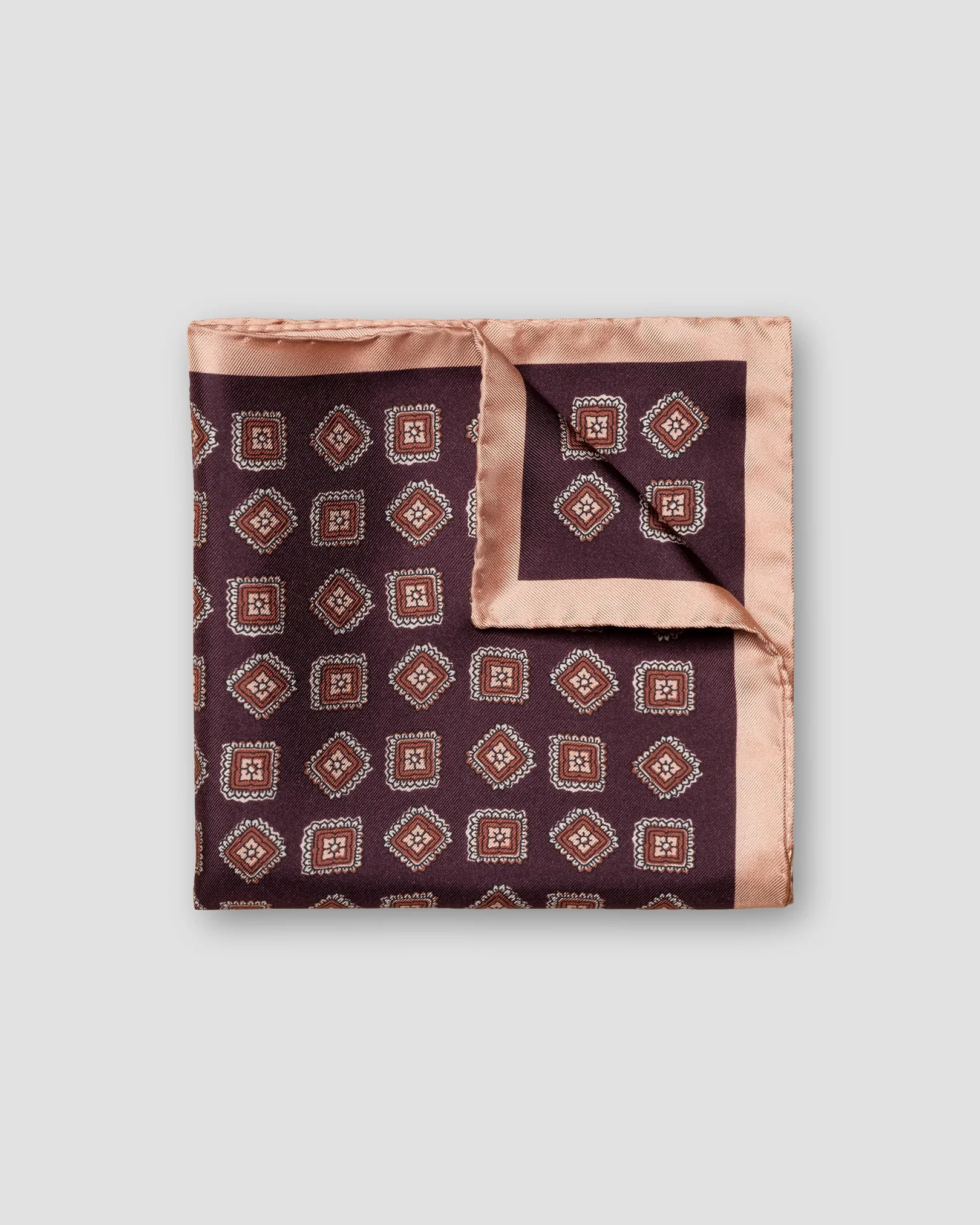Eton - dark purple medallion pattern