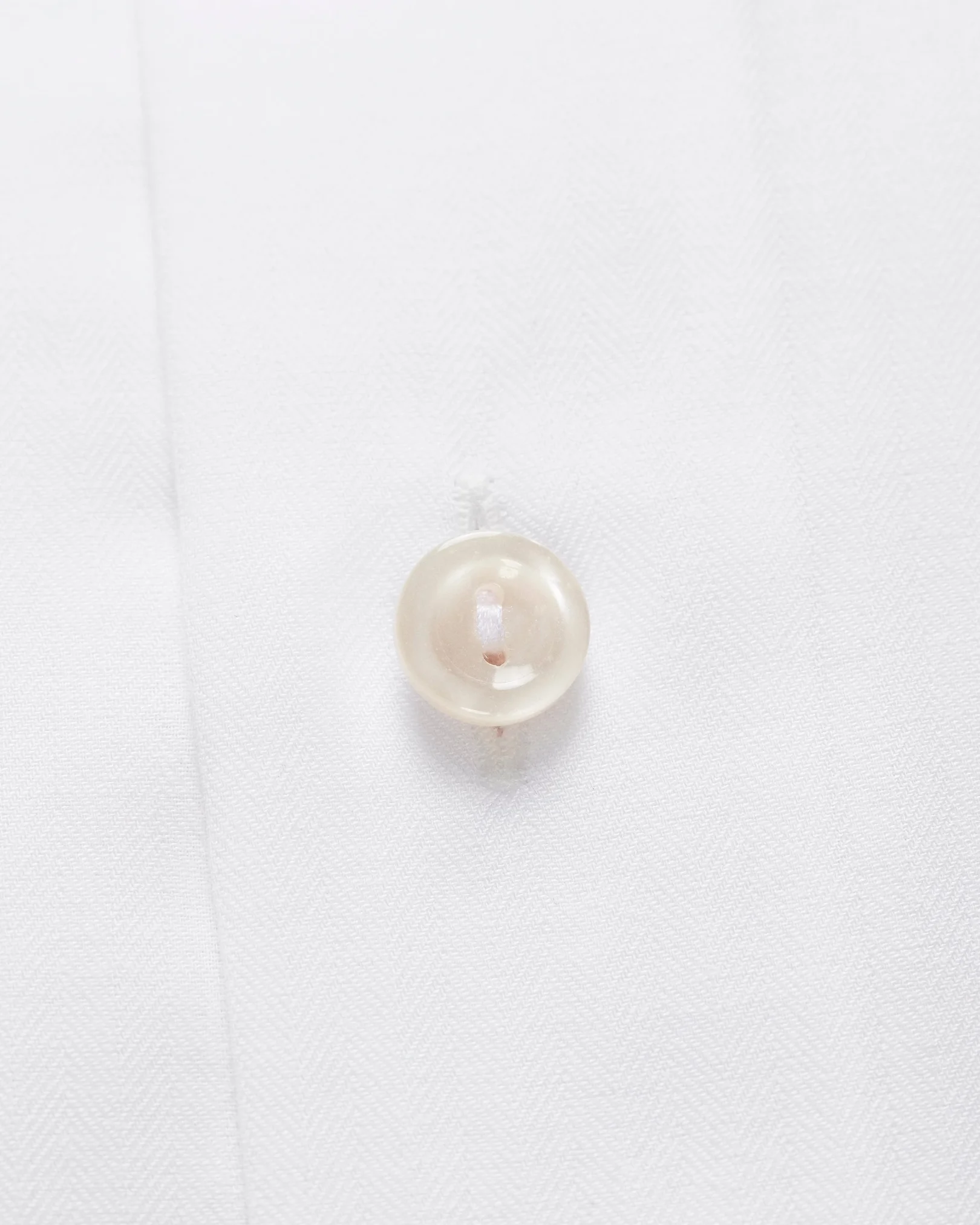 Eton - white fine twill wide spread collar rounded single contemporary fit