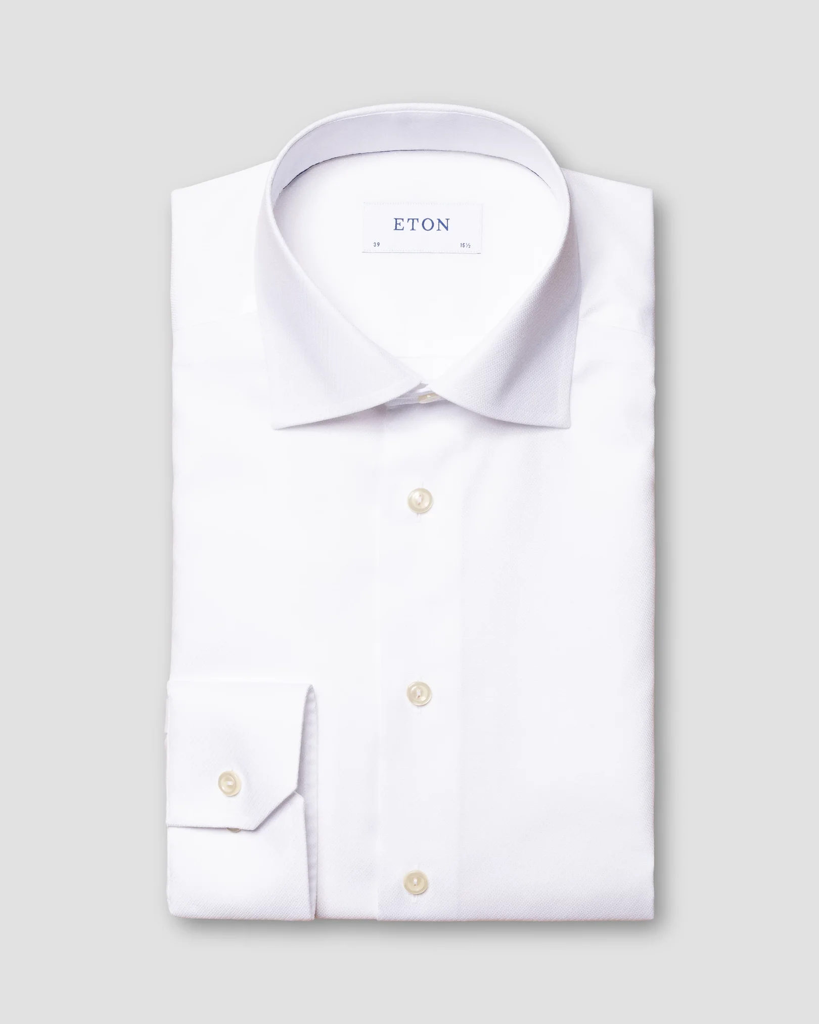 Eton - white twill cut away single slim