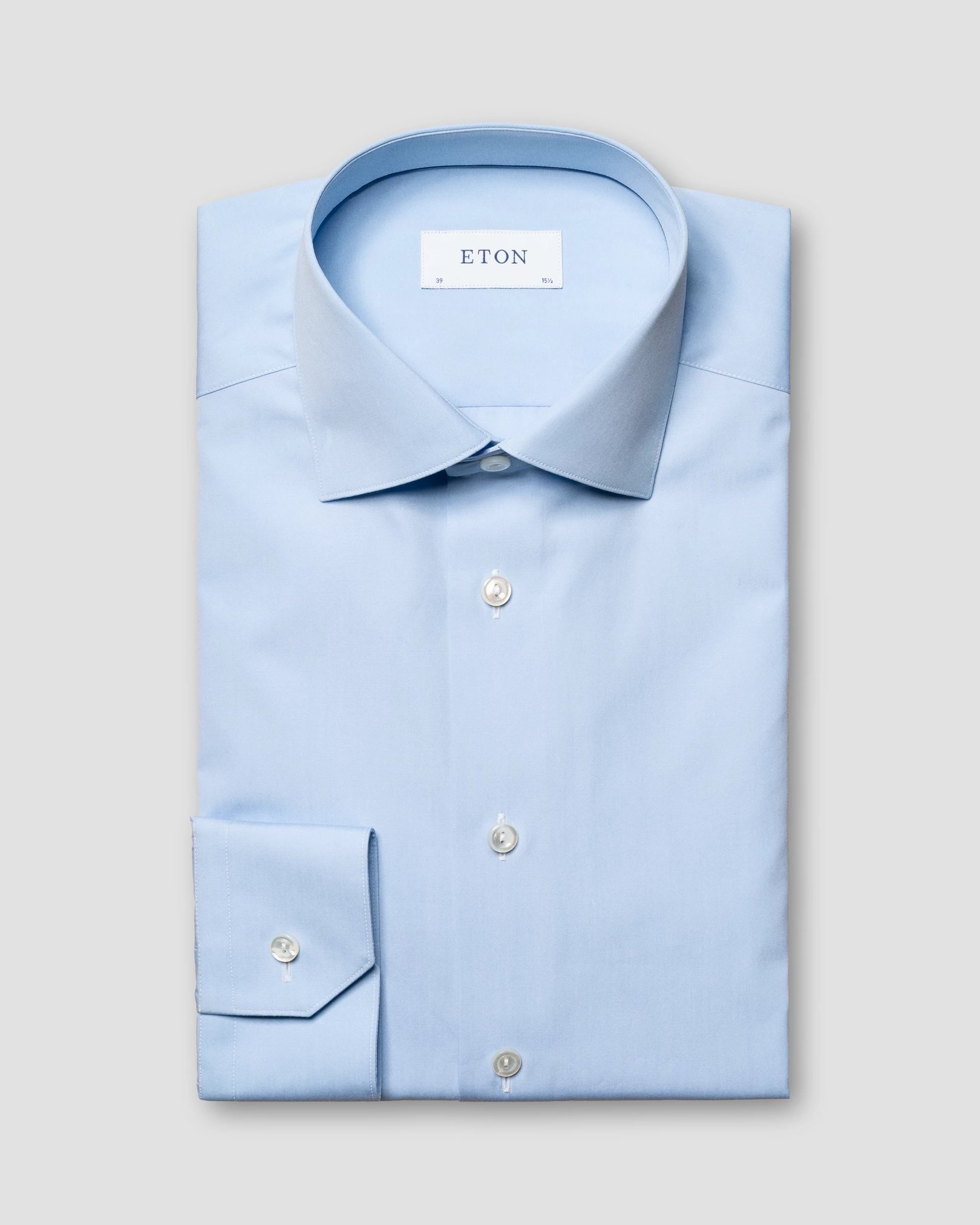 Eton - light blue downing cut away