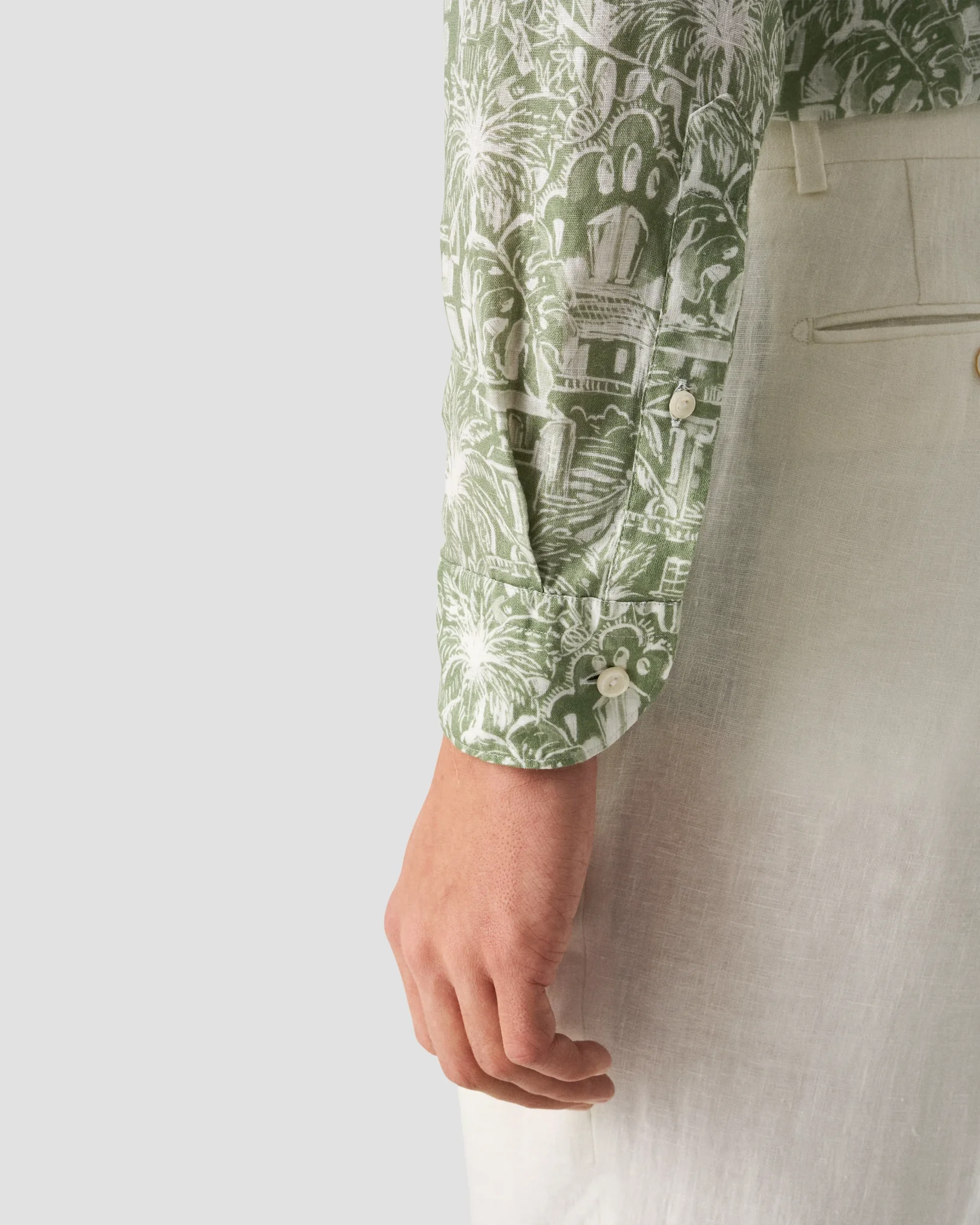 Eton - dark green gaudi garden print shirt