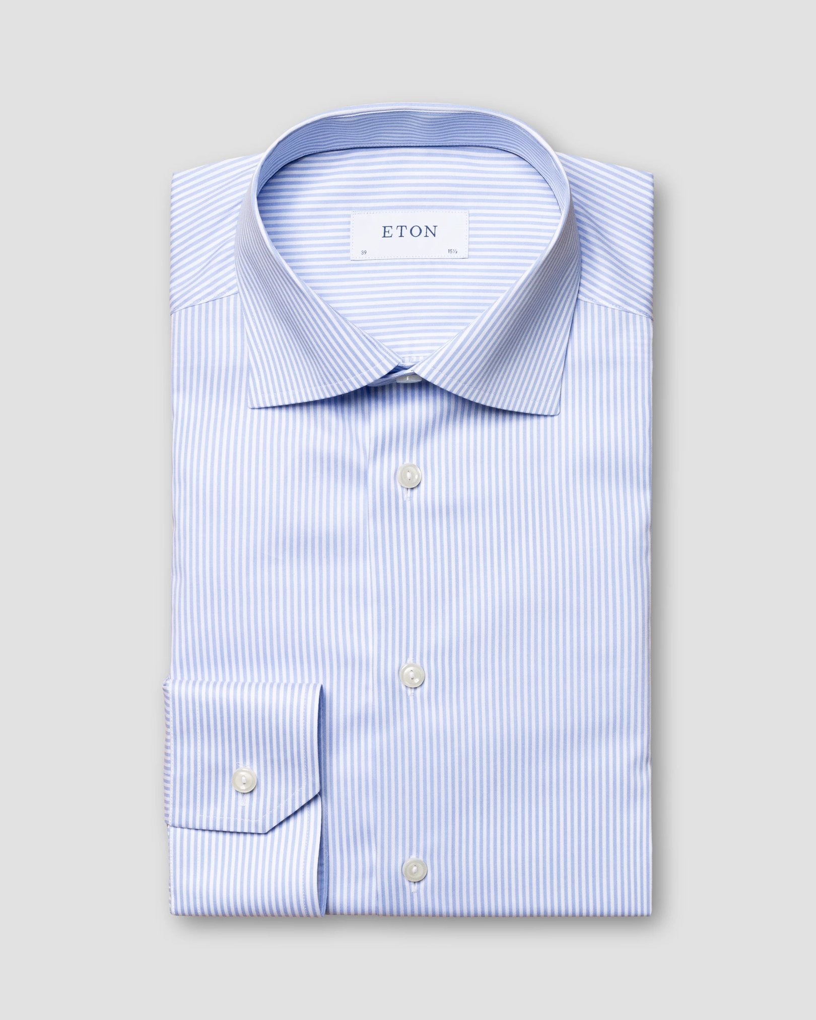 Eton - light blue twill cut away ss