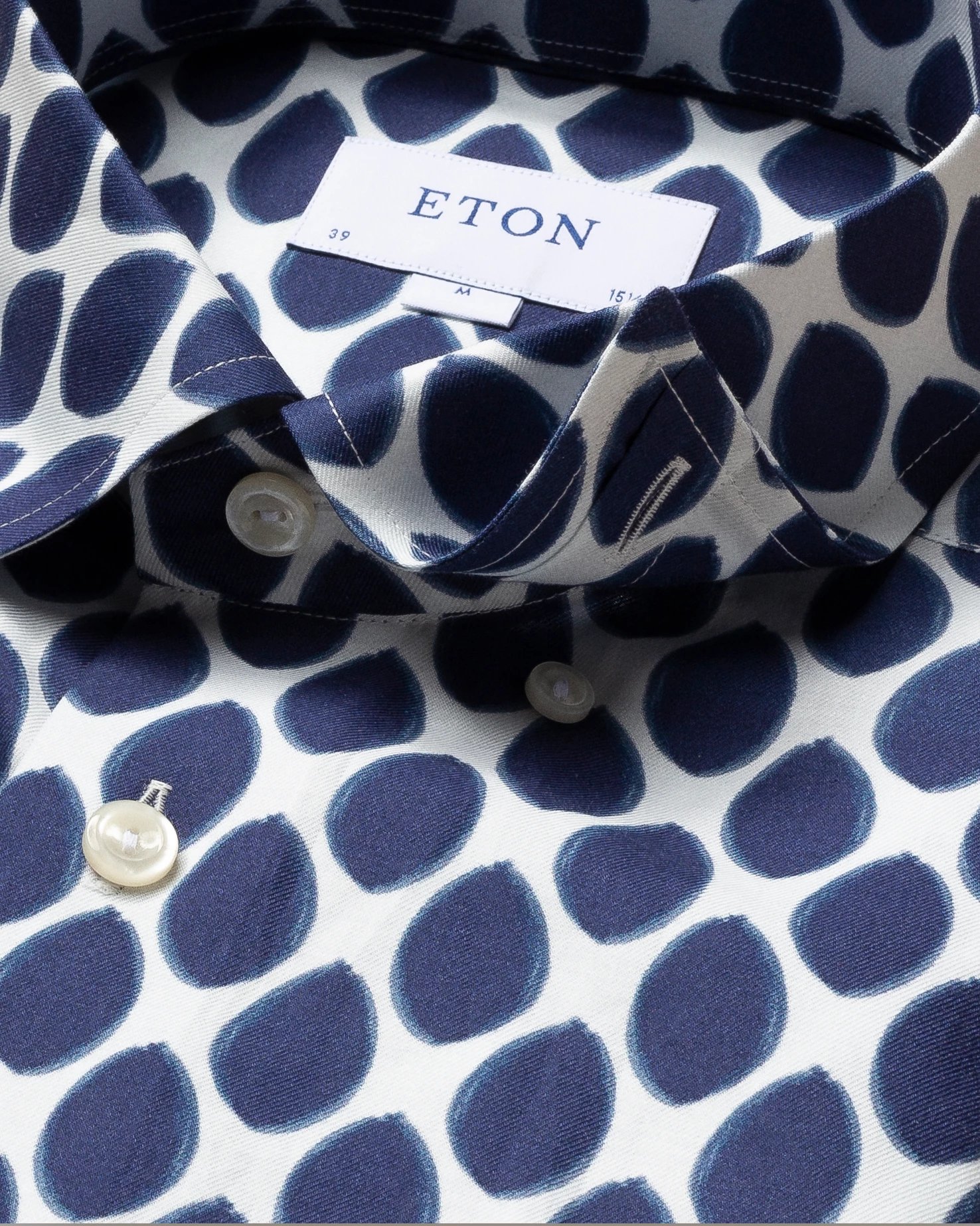 Eton - watercolour dots