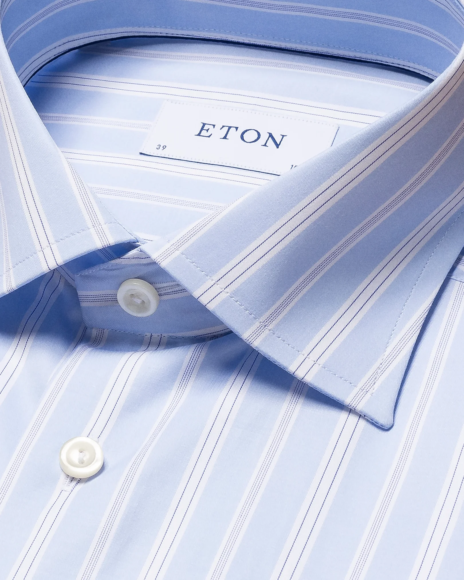 Eton - light blue fine twill cut away