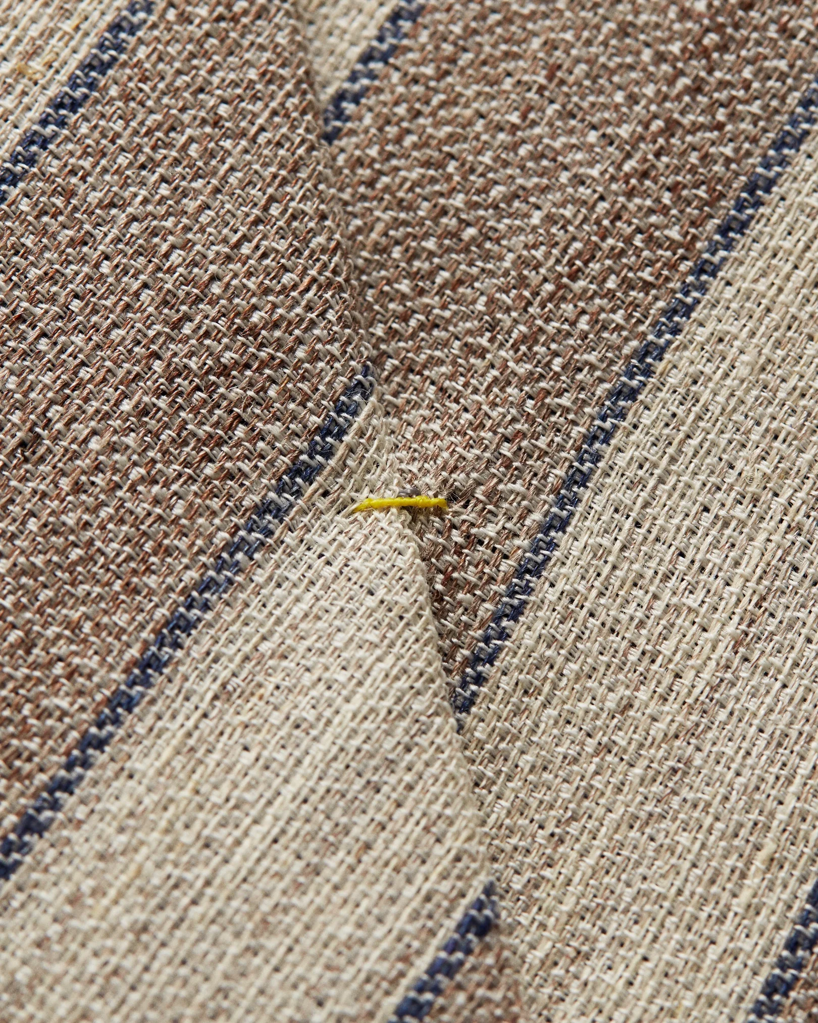 Eton - beige striped blend tie