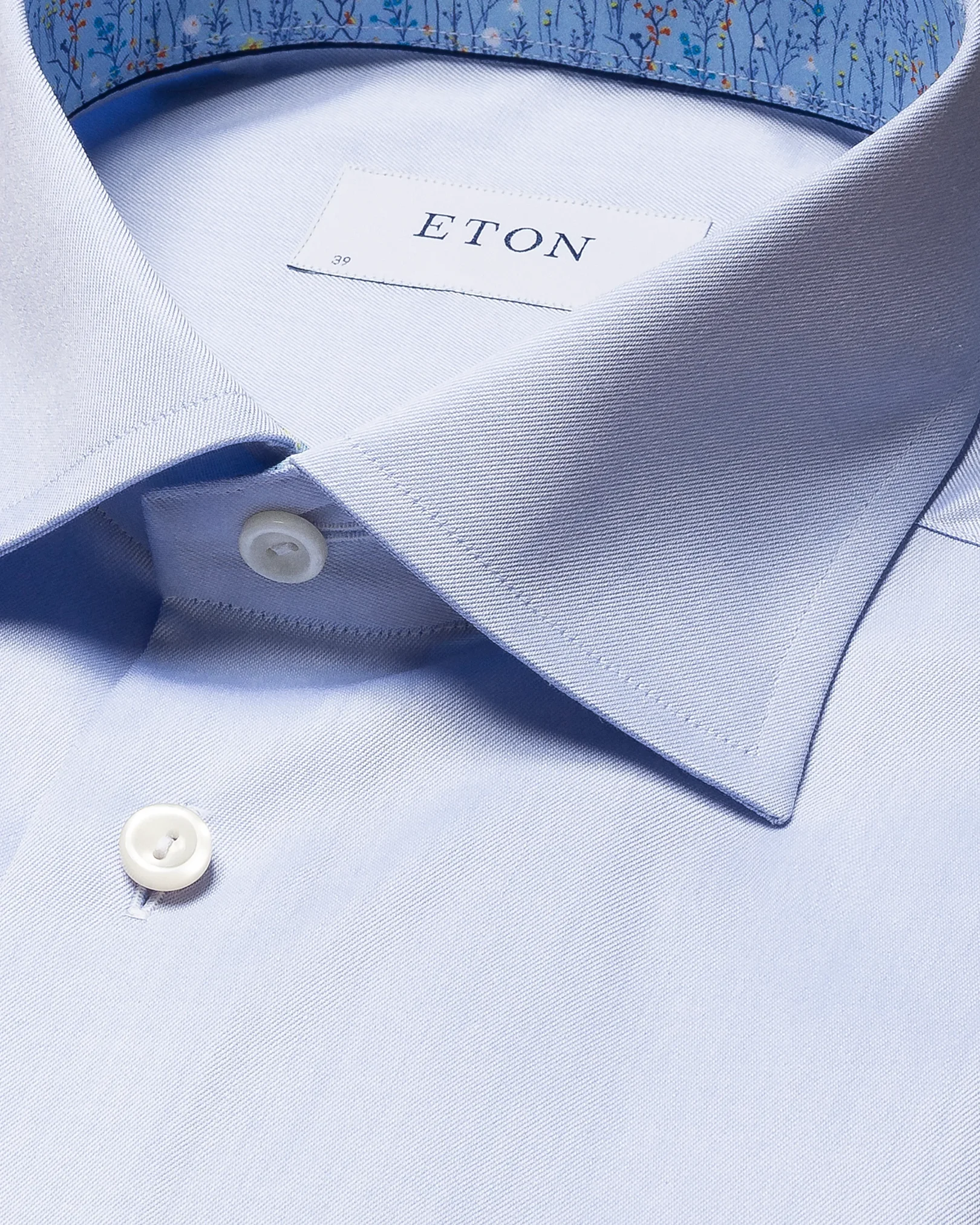Eton - light blue signature twill