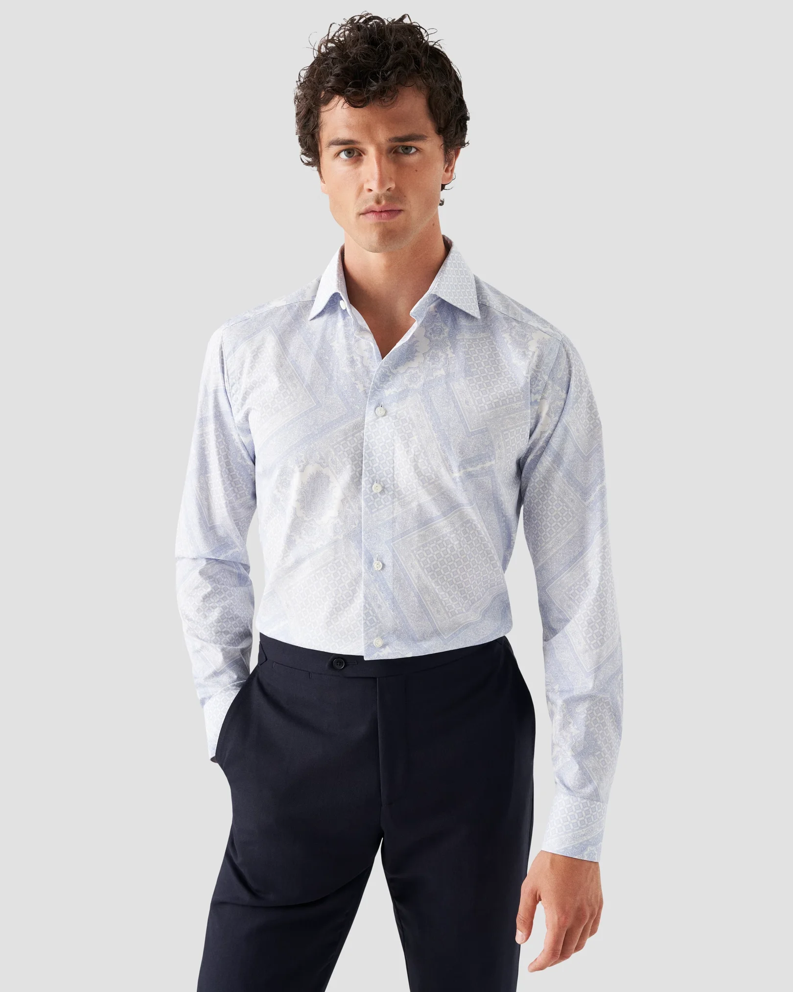 Eton - light blue paisley twill
