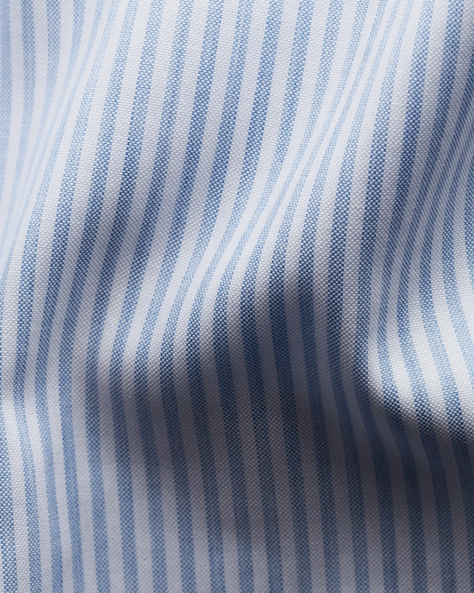 Eton - light blue wrinkle free oxford
