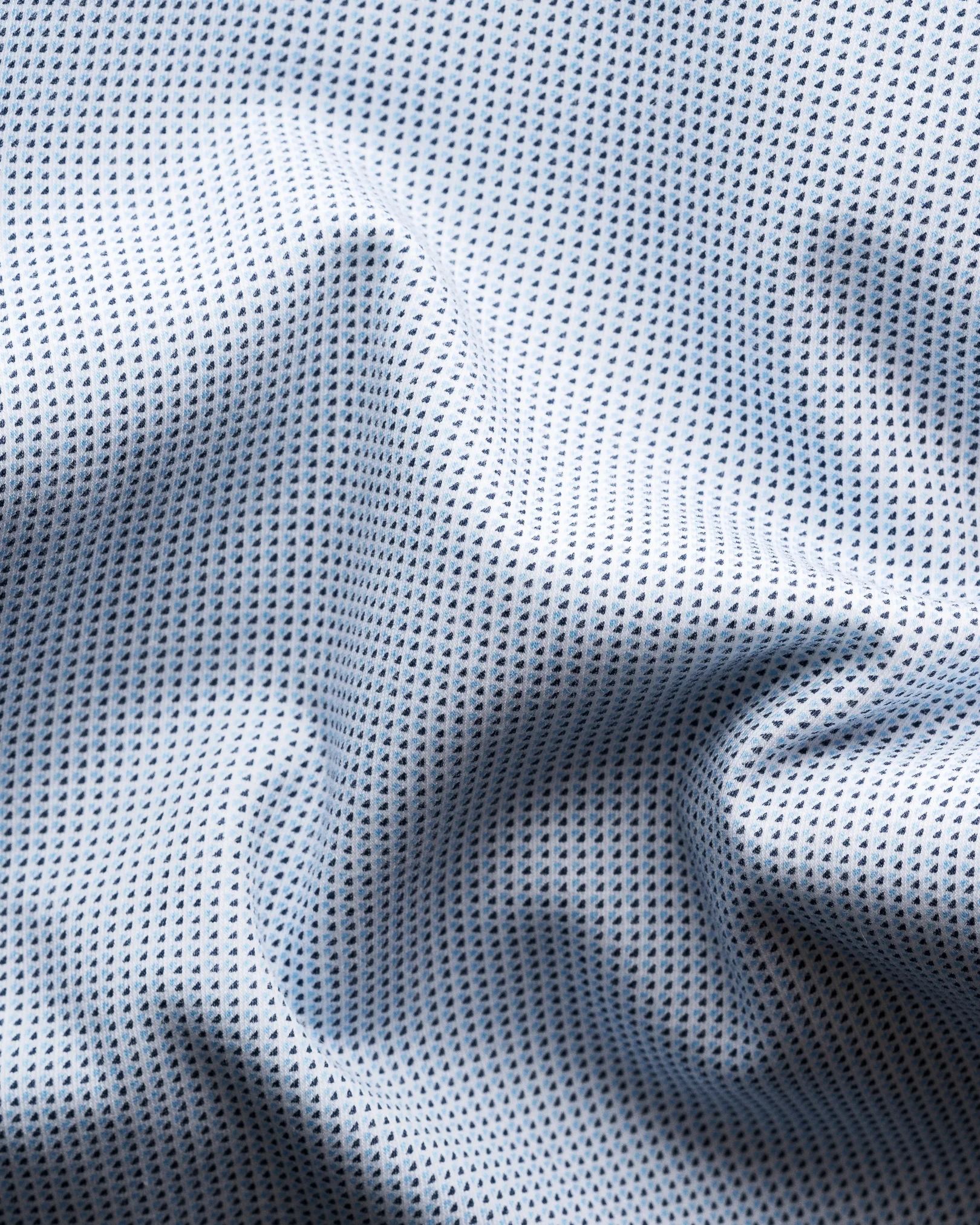 Eton - light blue stretch cut away collar rounded single slim fit