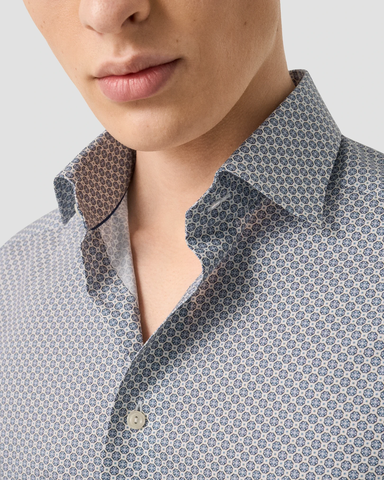 Eton - mid blue medallion signature twill shirt