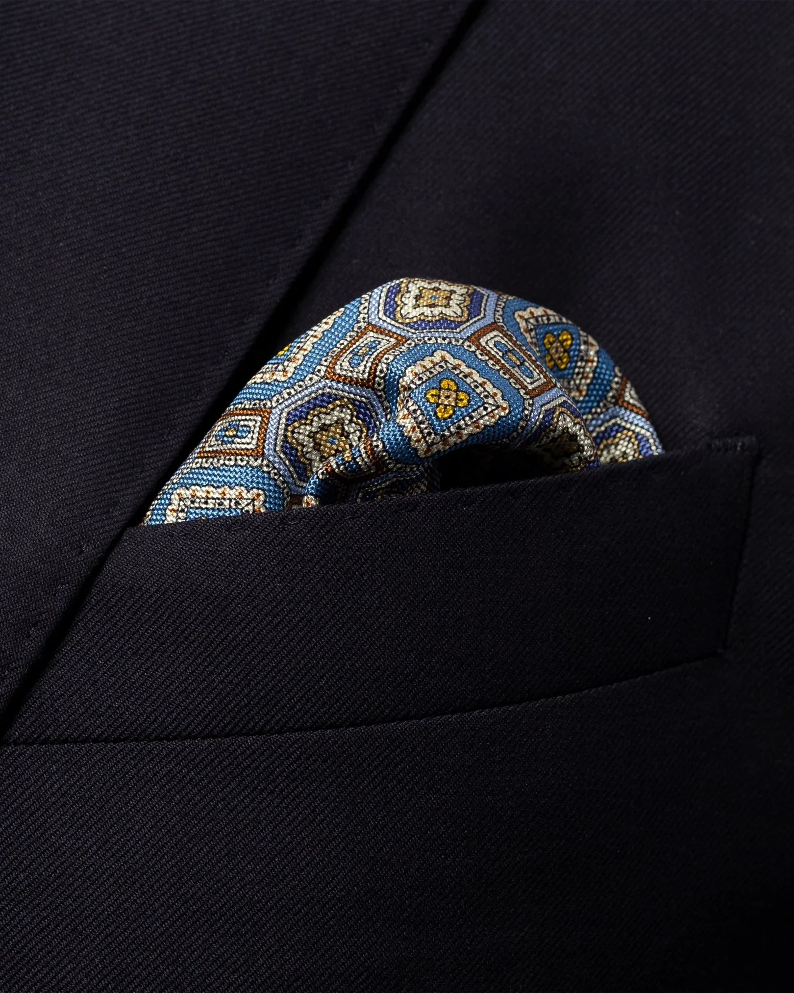 Eton - blue medallion pocket square