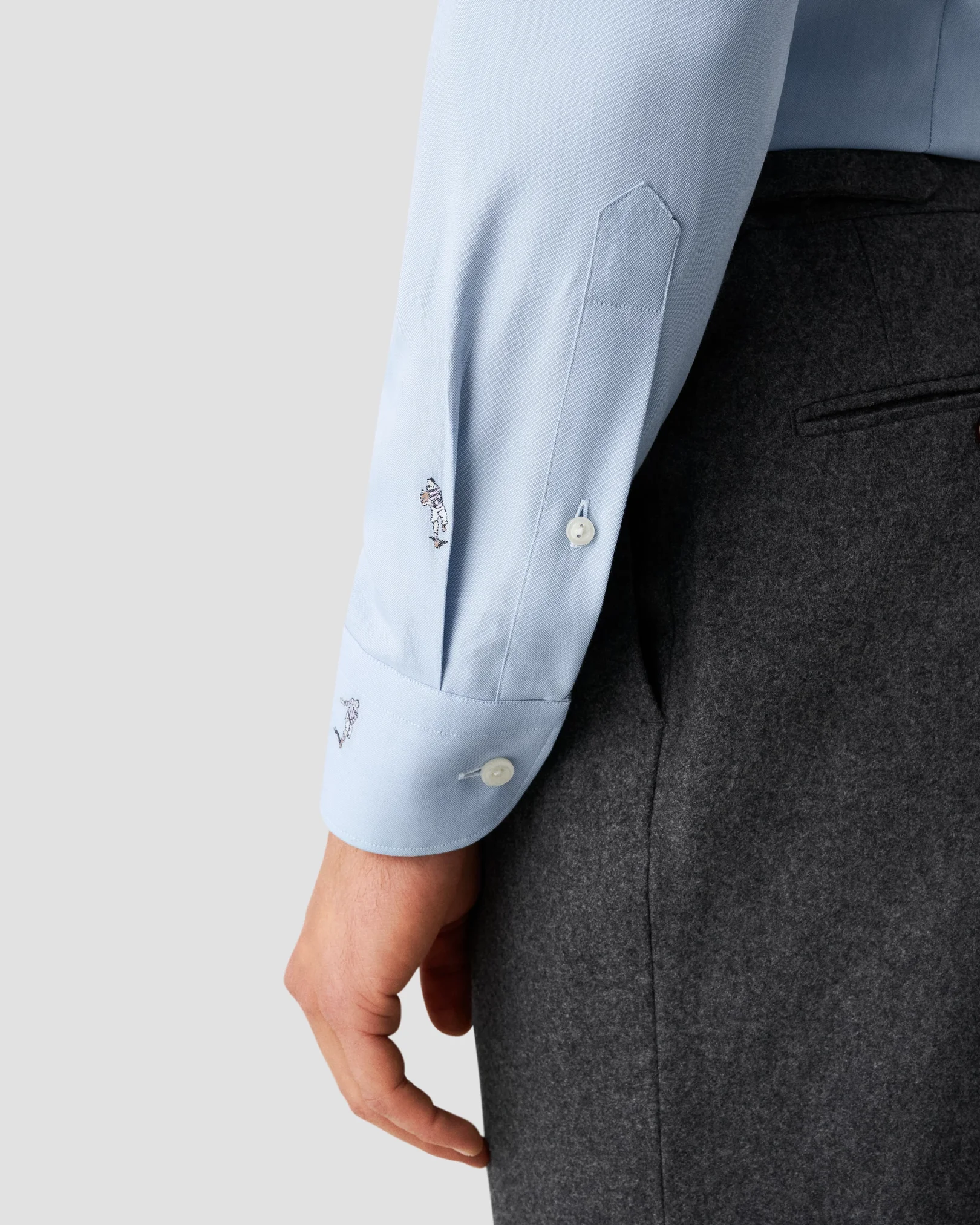 Eton - light blue flipper coupe