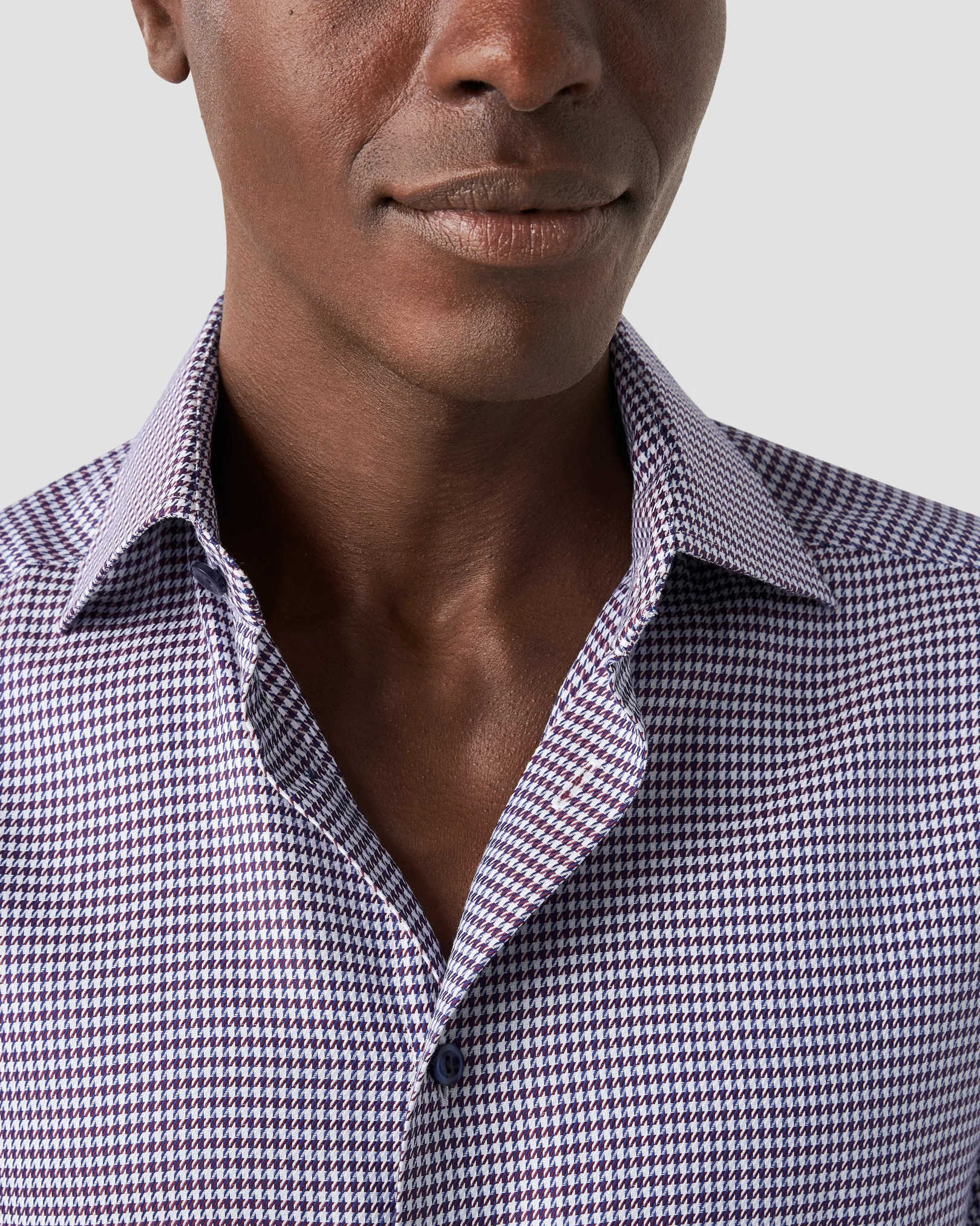Eton - dark red houndstooth twill