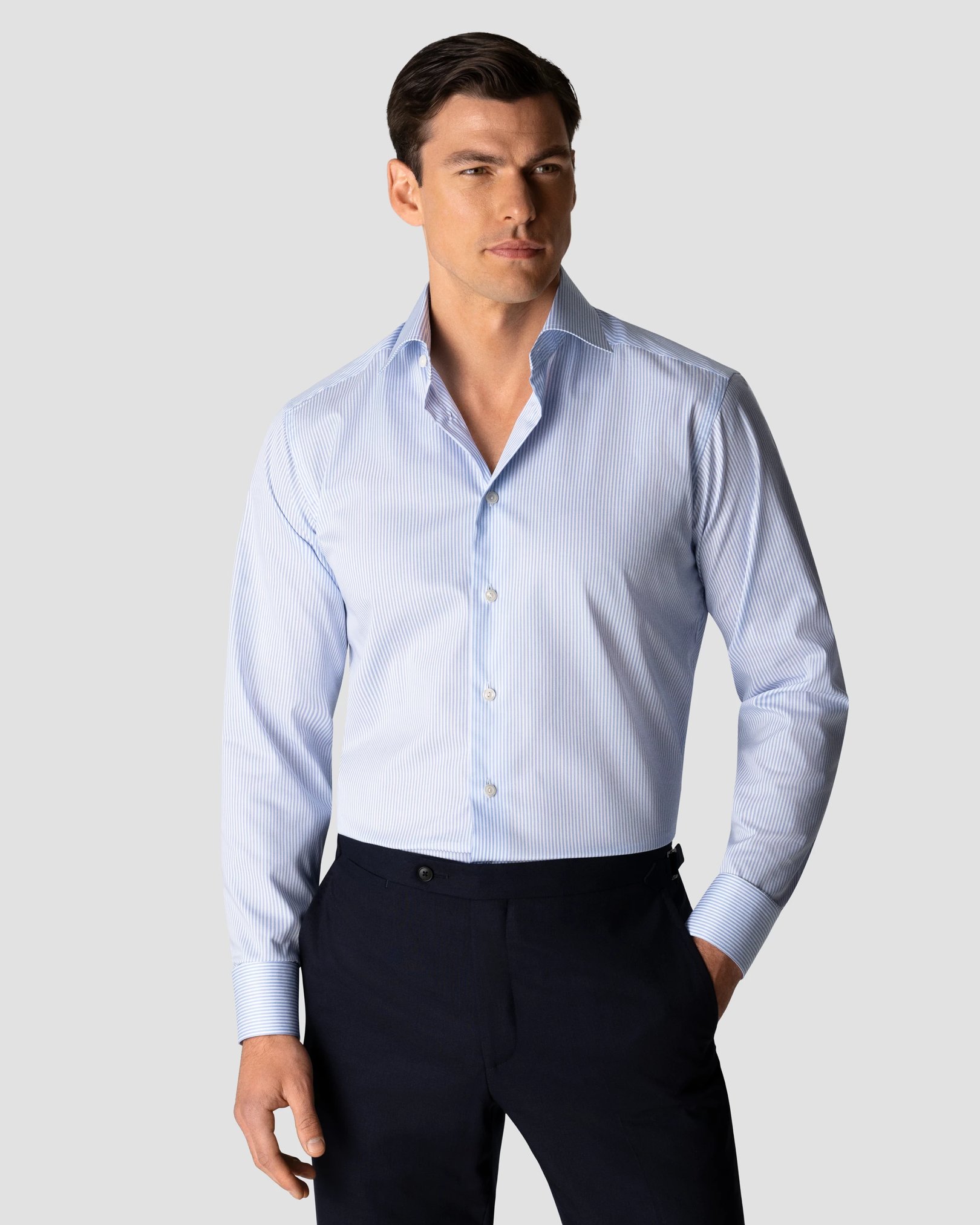 Eton - light blue twill cut away ss
