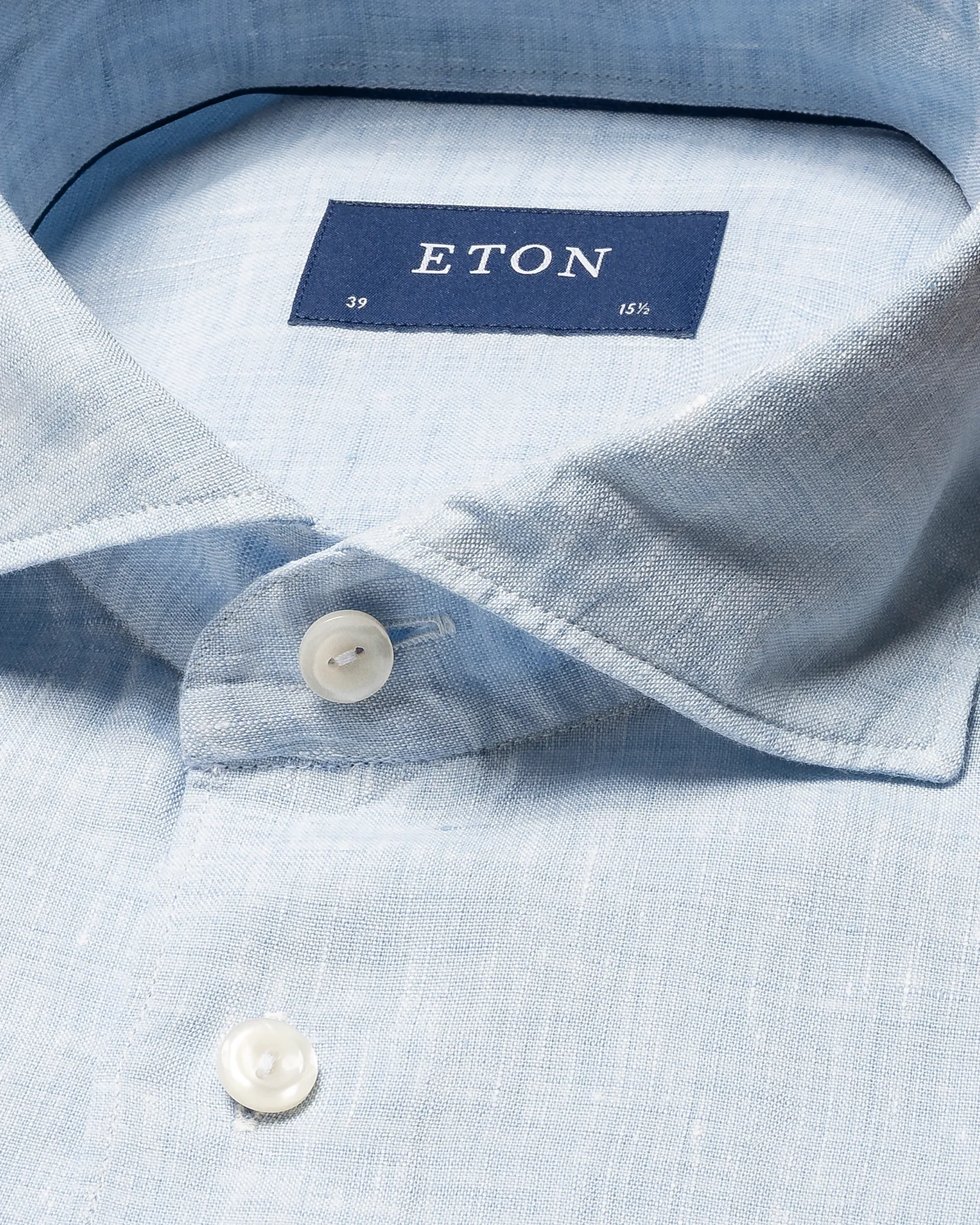 Eton - light blue linen wide spread