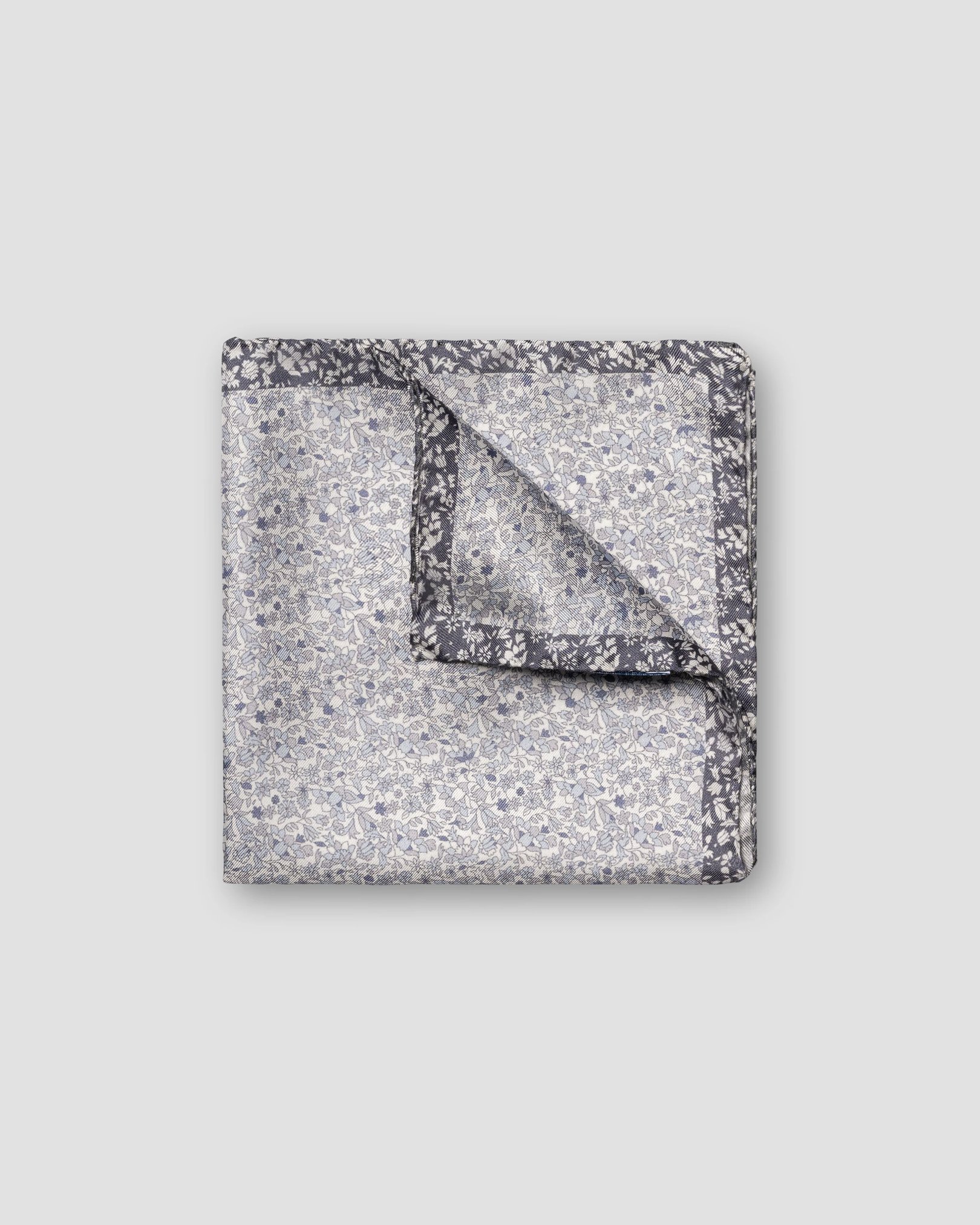 Eton - classic silk pocket square