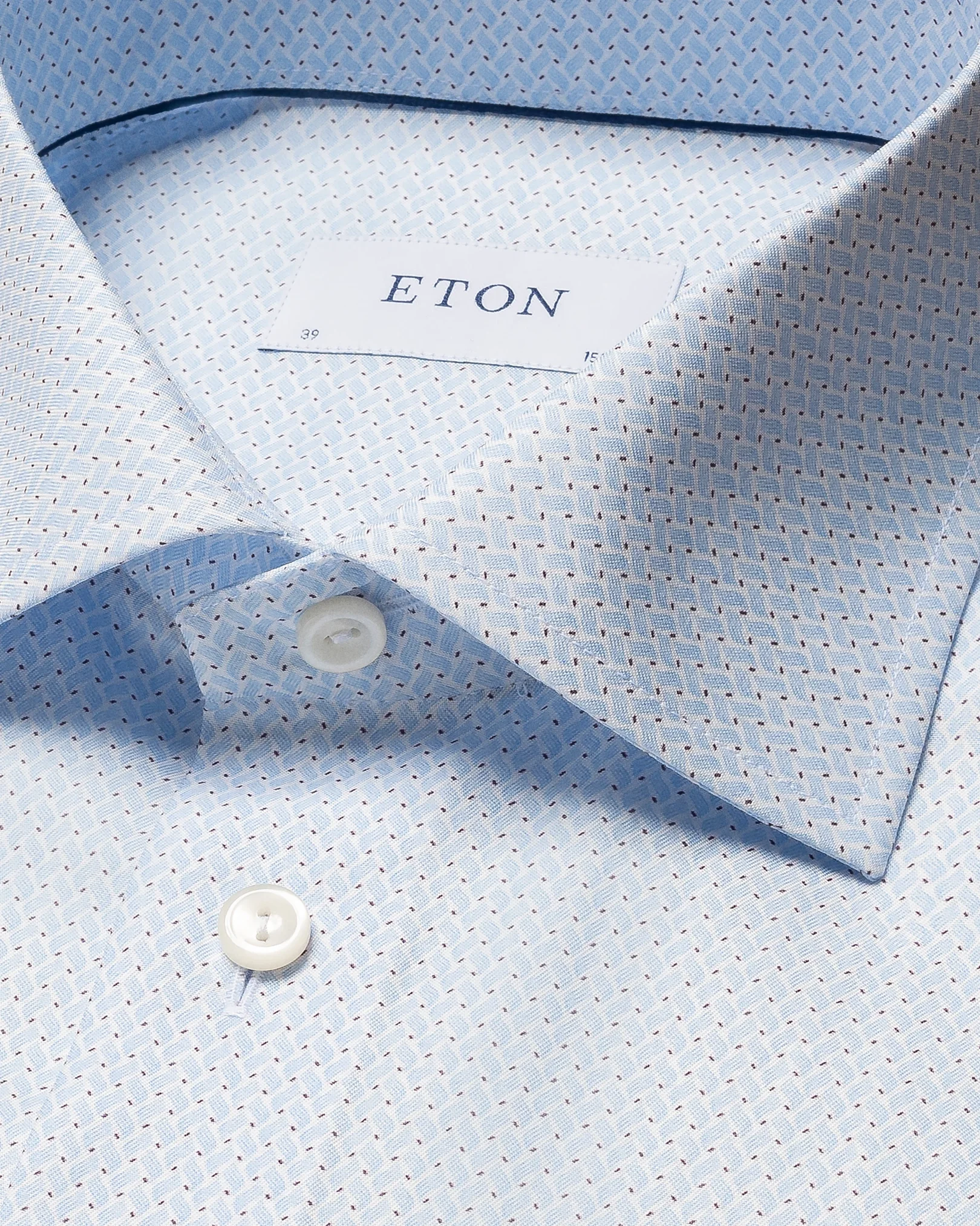 Eton - light blue twill cut away collar single cuff slim fit