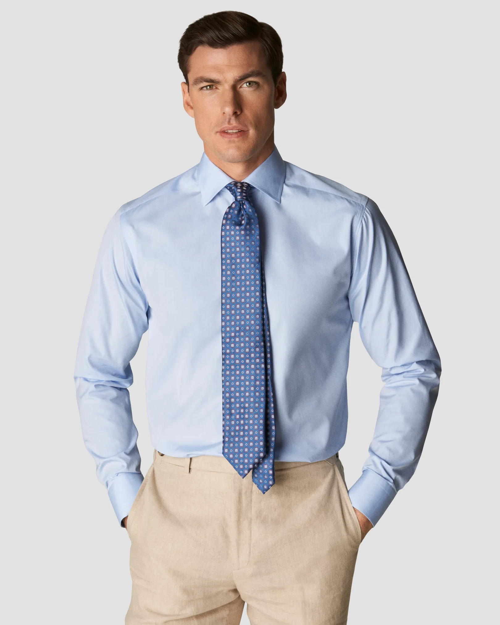 Eton - light blue plain weave