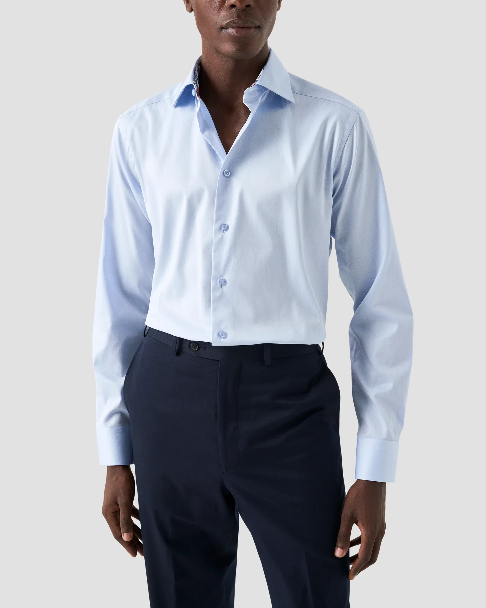 Eton - light blue crease resistant signature twill