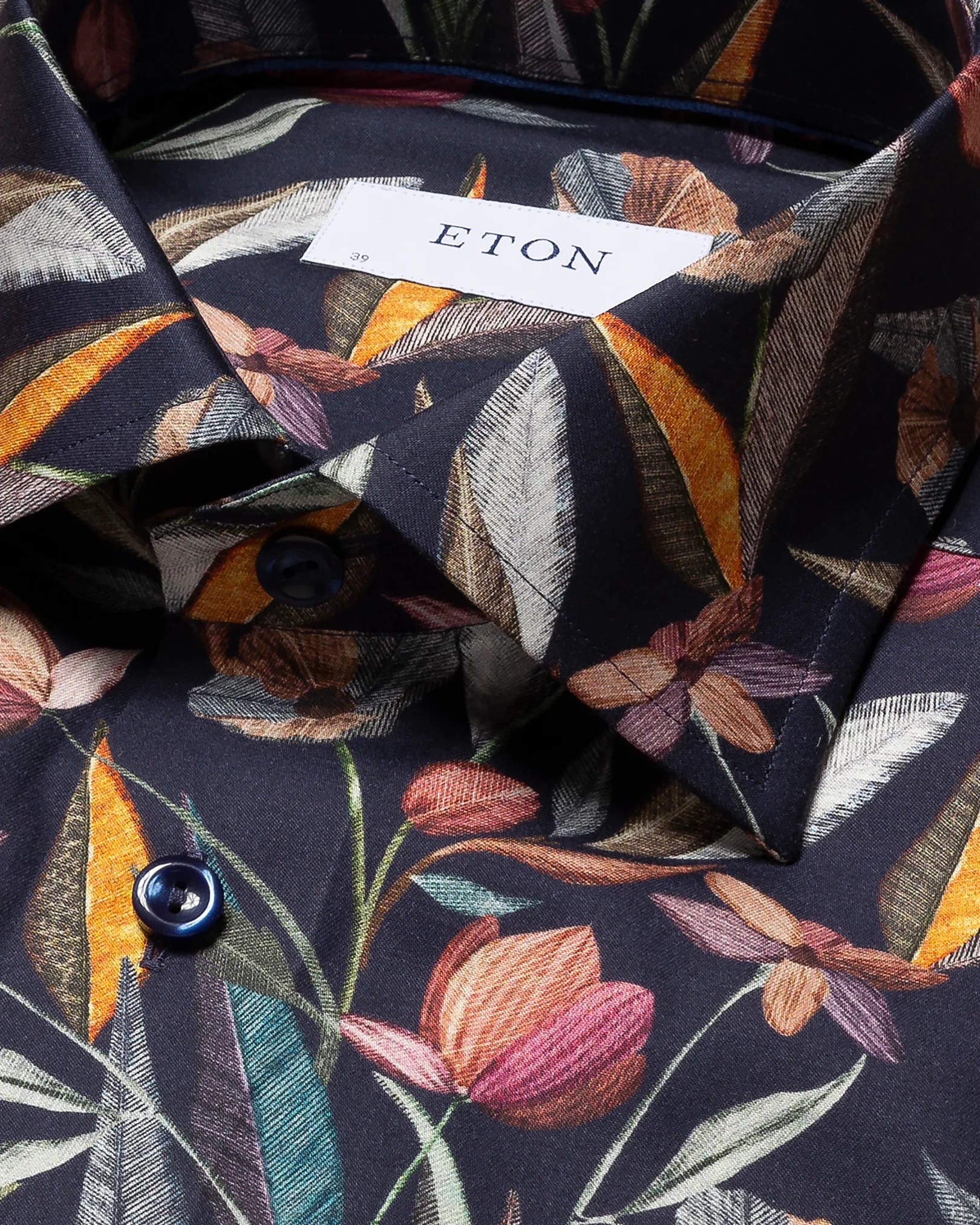 Eton - navy blue signature twill print cutaway