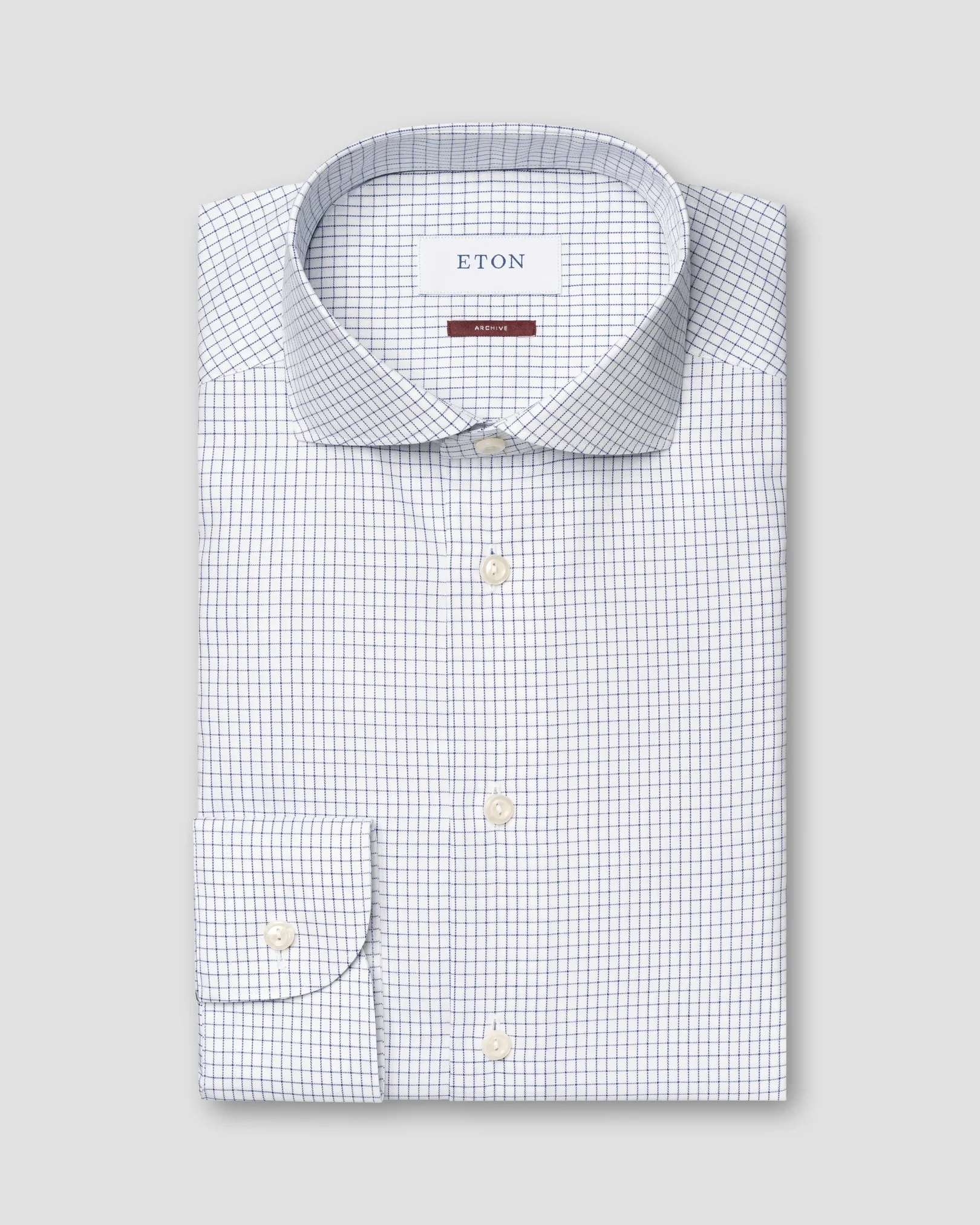 Eton - dark blue twill wide spread collar rounded single slim fit