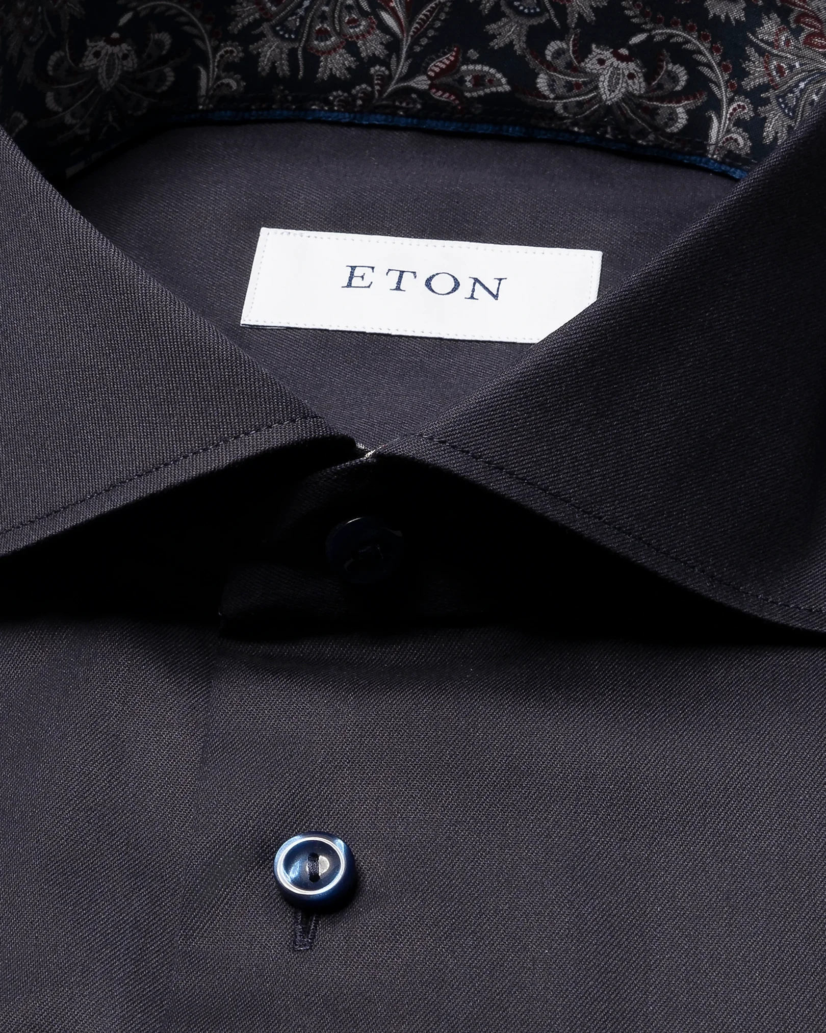 Eton - wide spread navy blue signature twill
