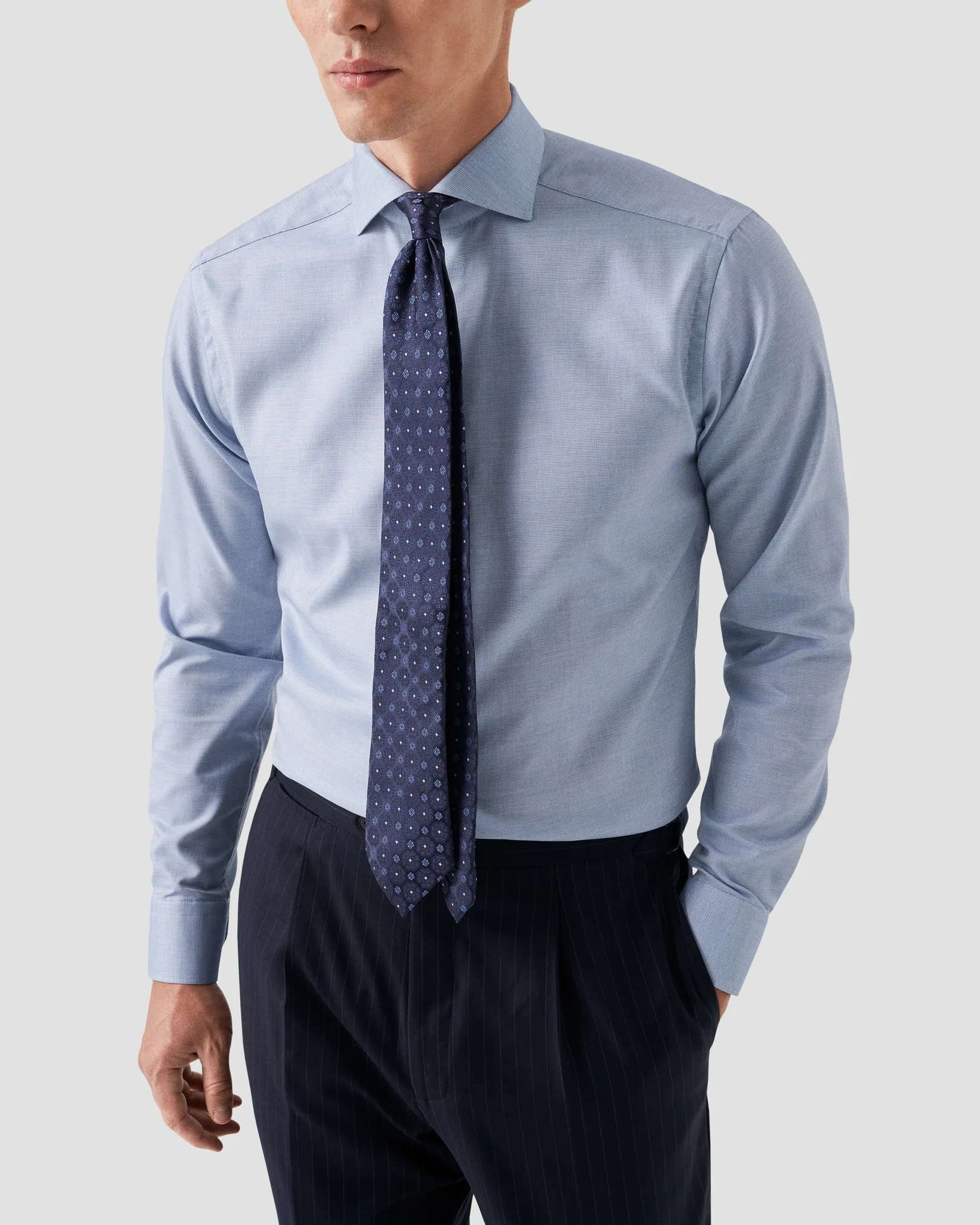 Eton - light blue twill organic cotton