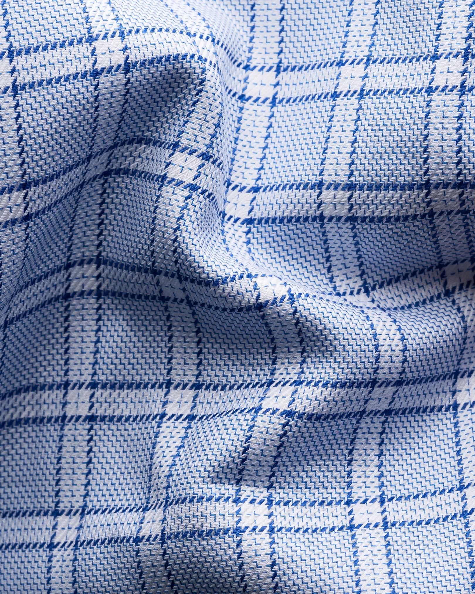 Eton - dark blue checked twill cut away