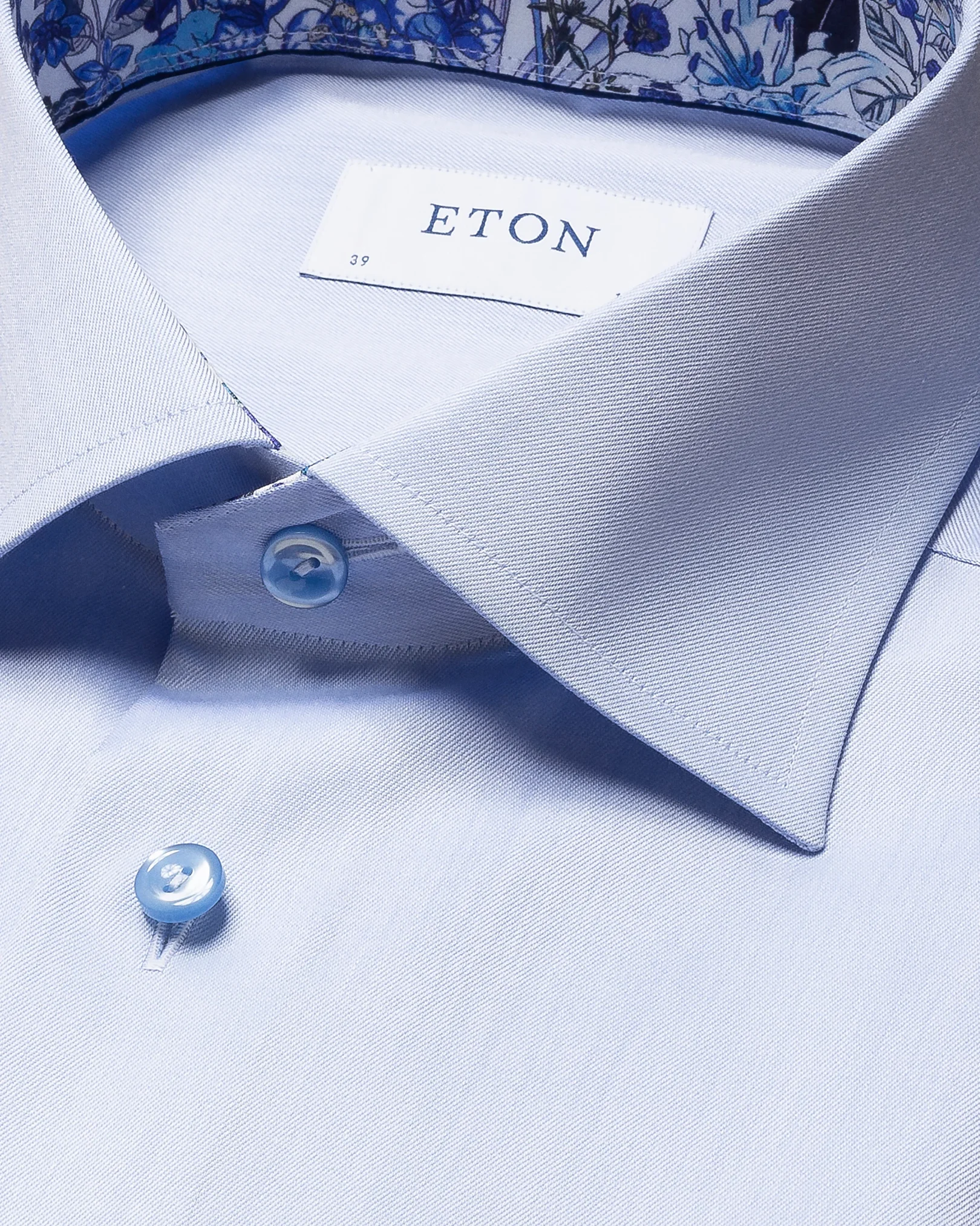 Eton - light blue signature twill floral details