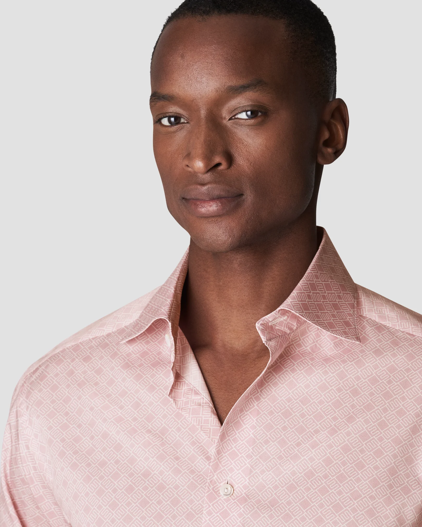 Eton - pink fine twill cutaway e print