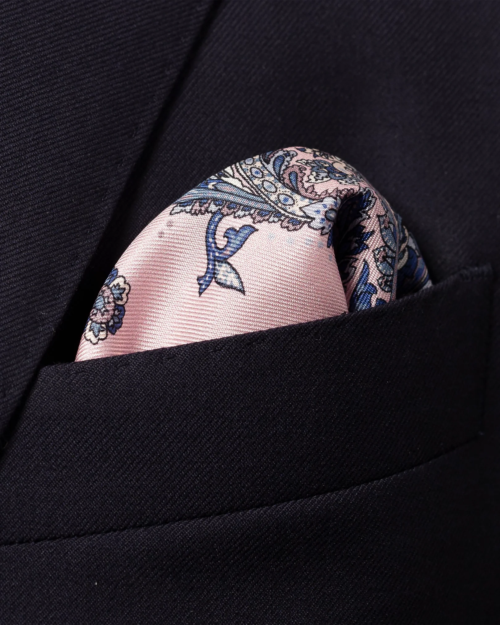 Eton - pink detailed paisley pocket square