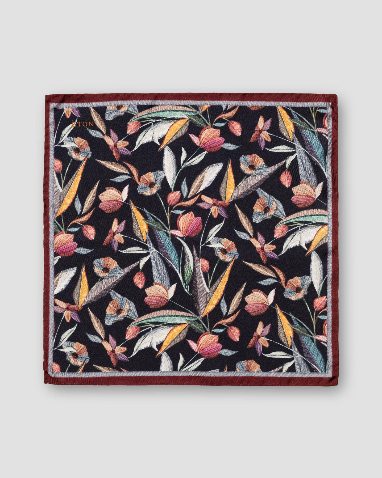 Eton - navy blue flower printed pocket square