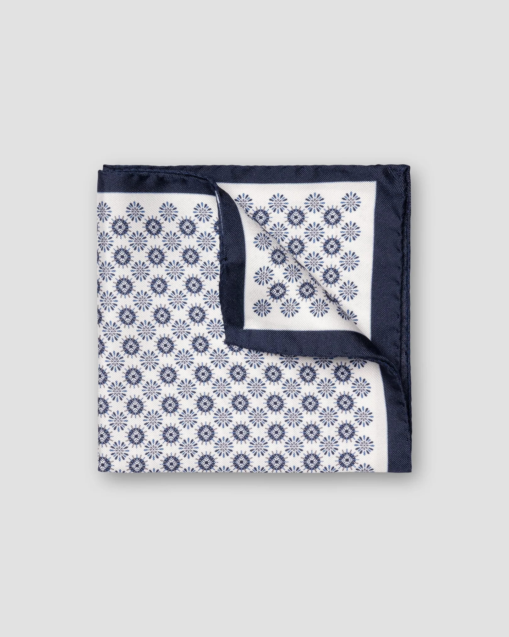 Eton - white geometric silk pocket square