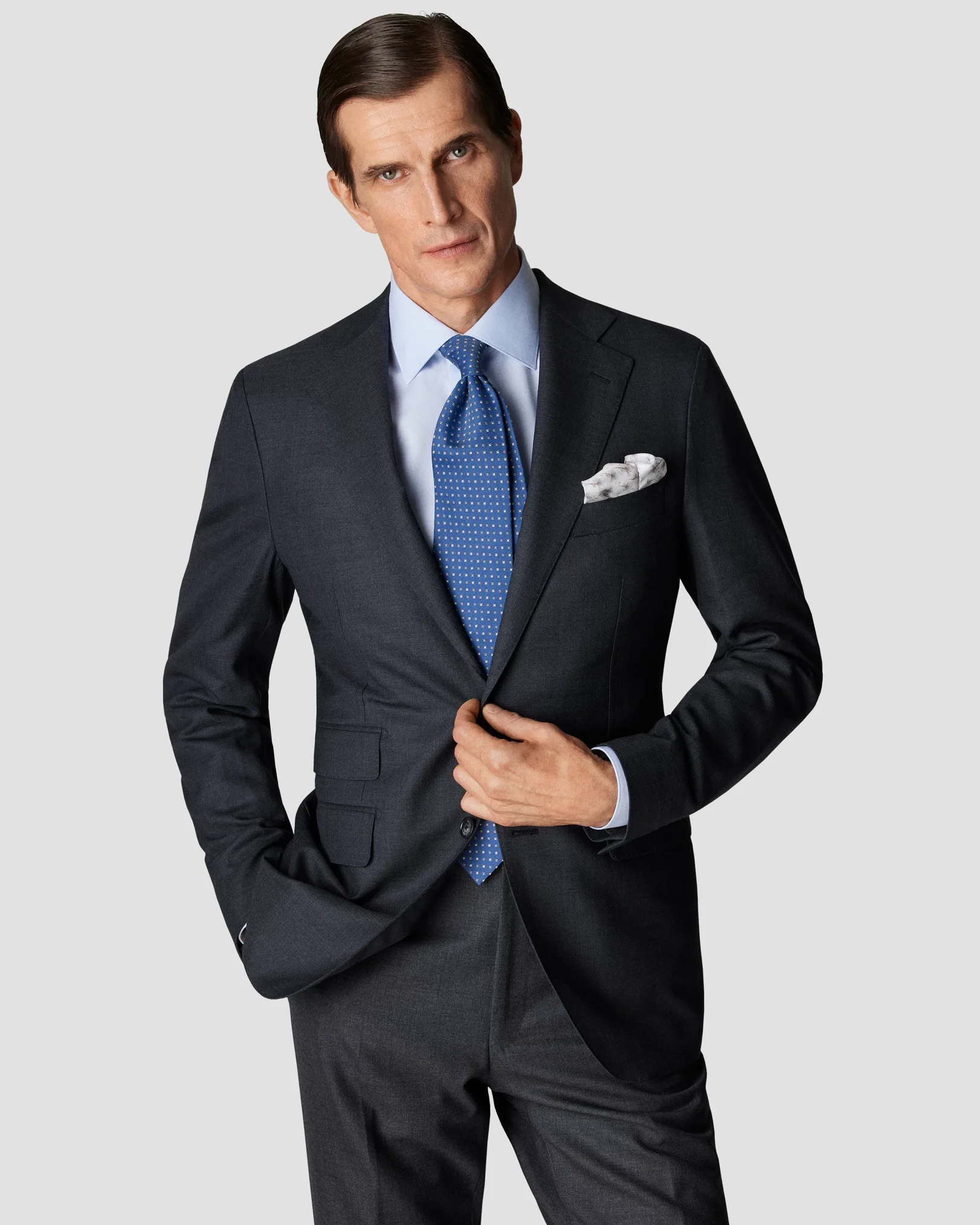 Eton - light blue fine pique cutaway