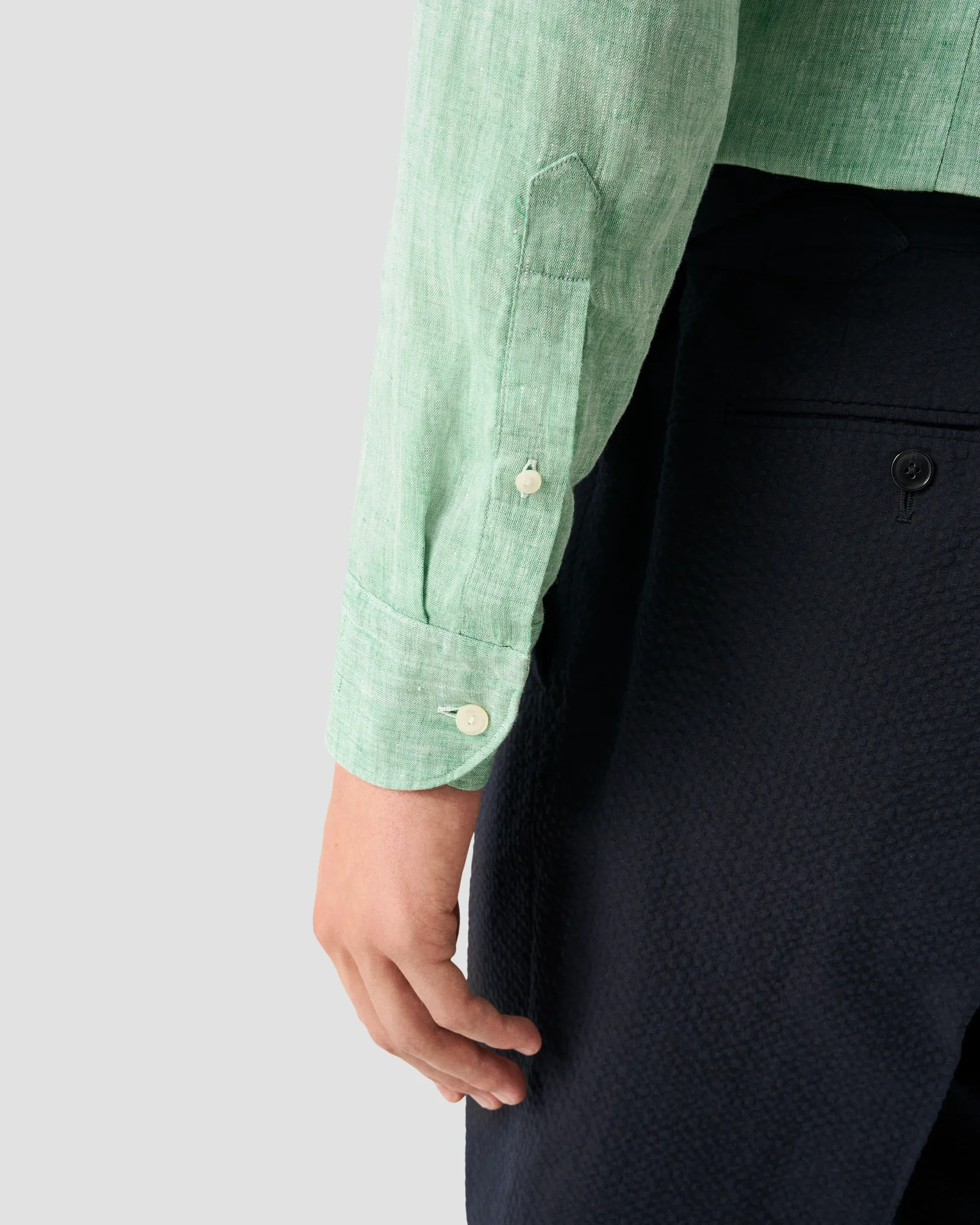 Eton - mid green solid plain weave linen shirt
