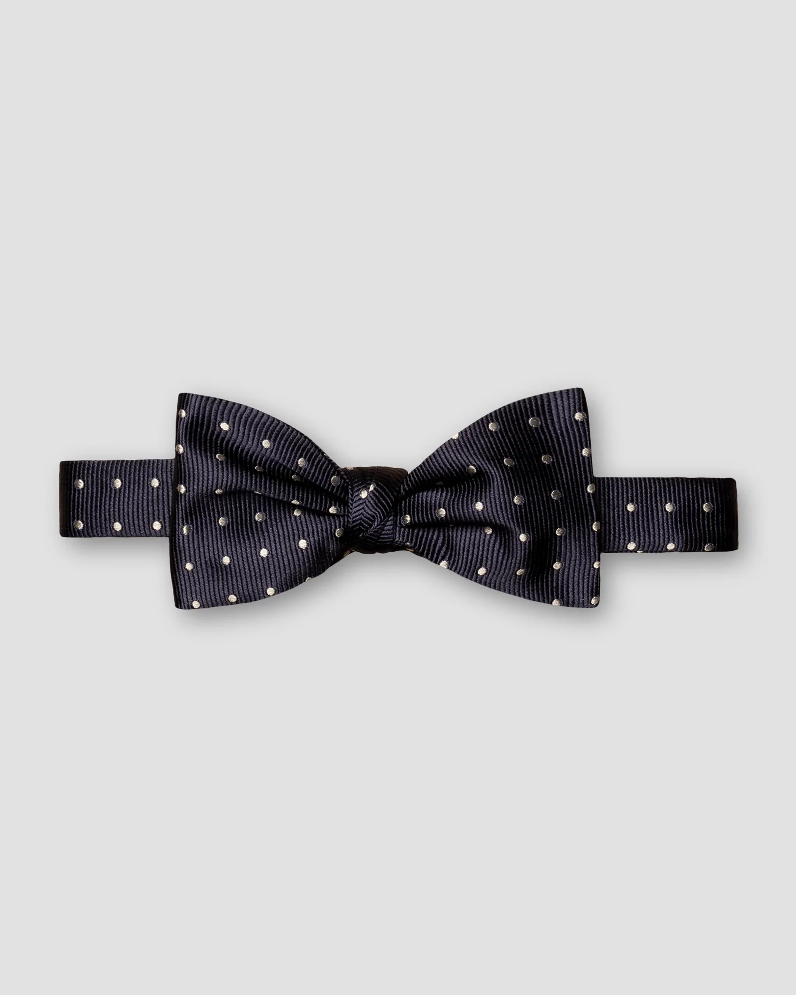 Eton - polka dot pocket sqaure