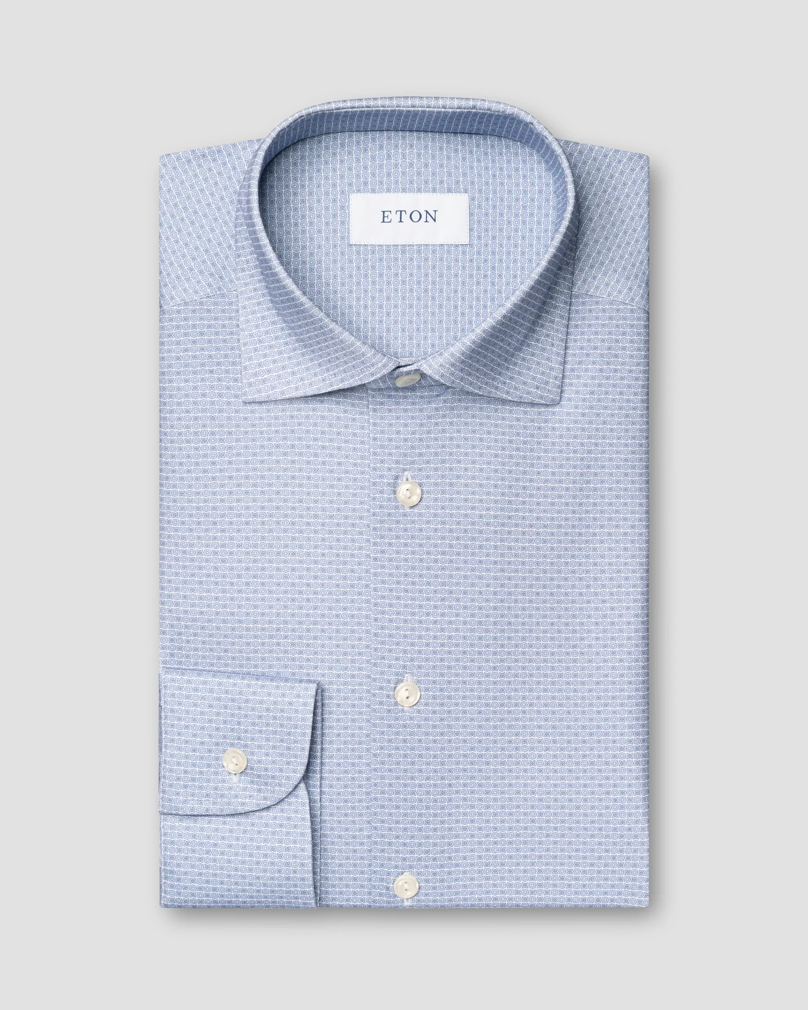 Eton - light blue strech cut away