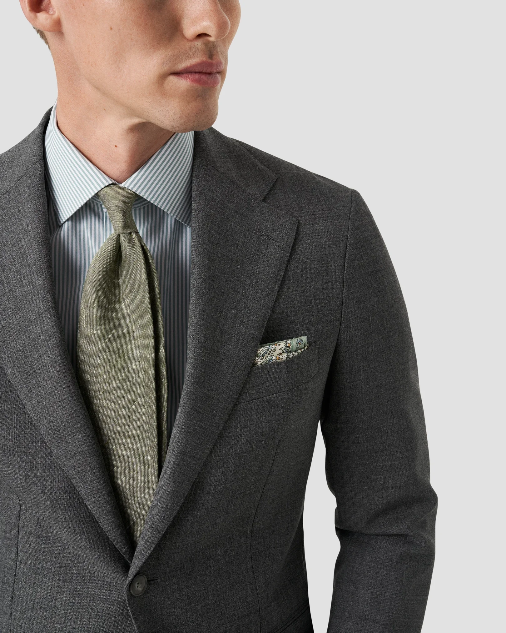 Eton - light green elevated poplin