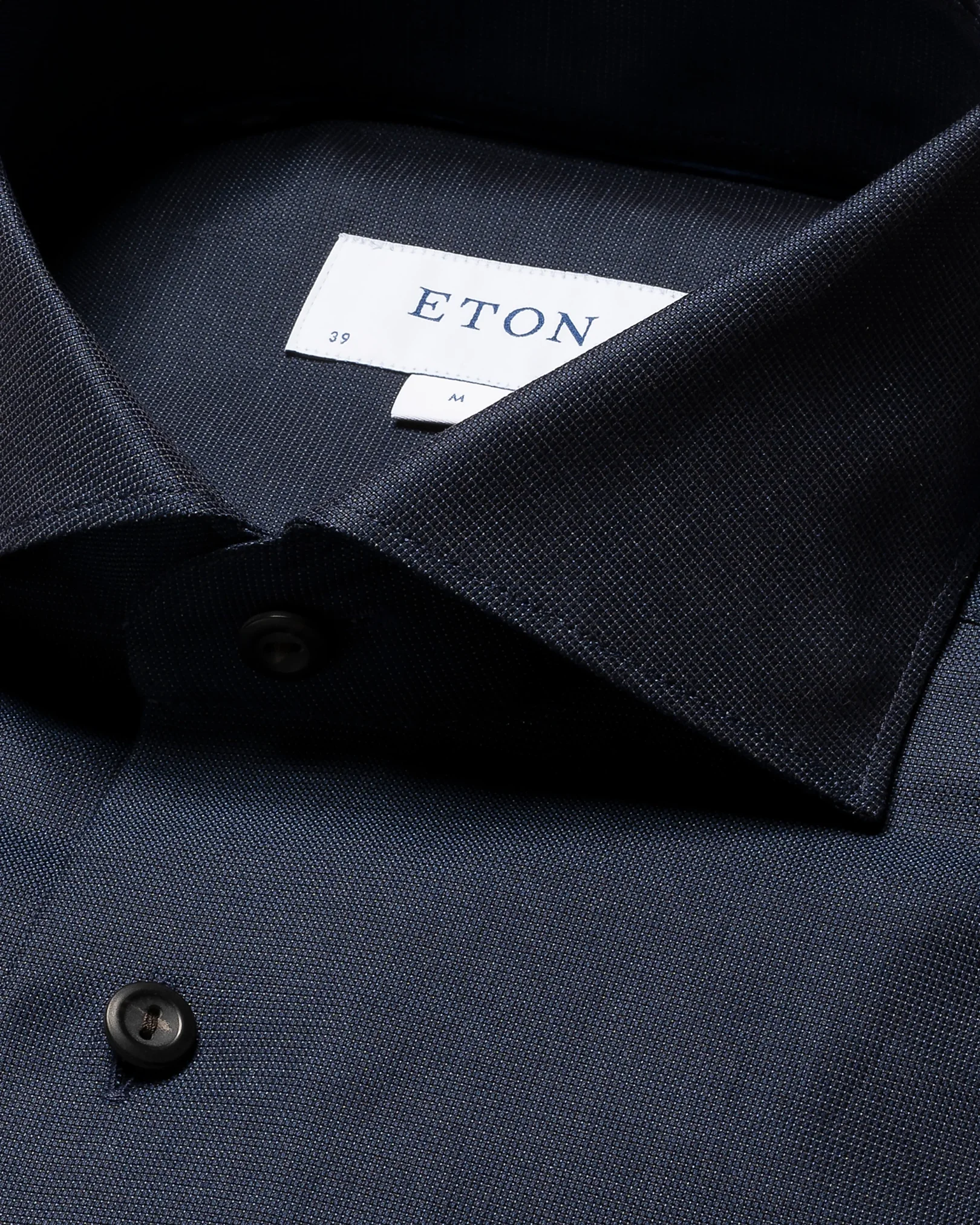 Eton - navy blue wide spread signature twill