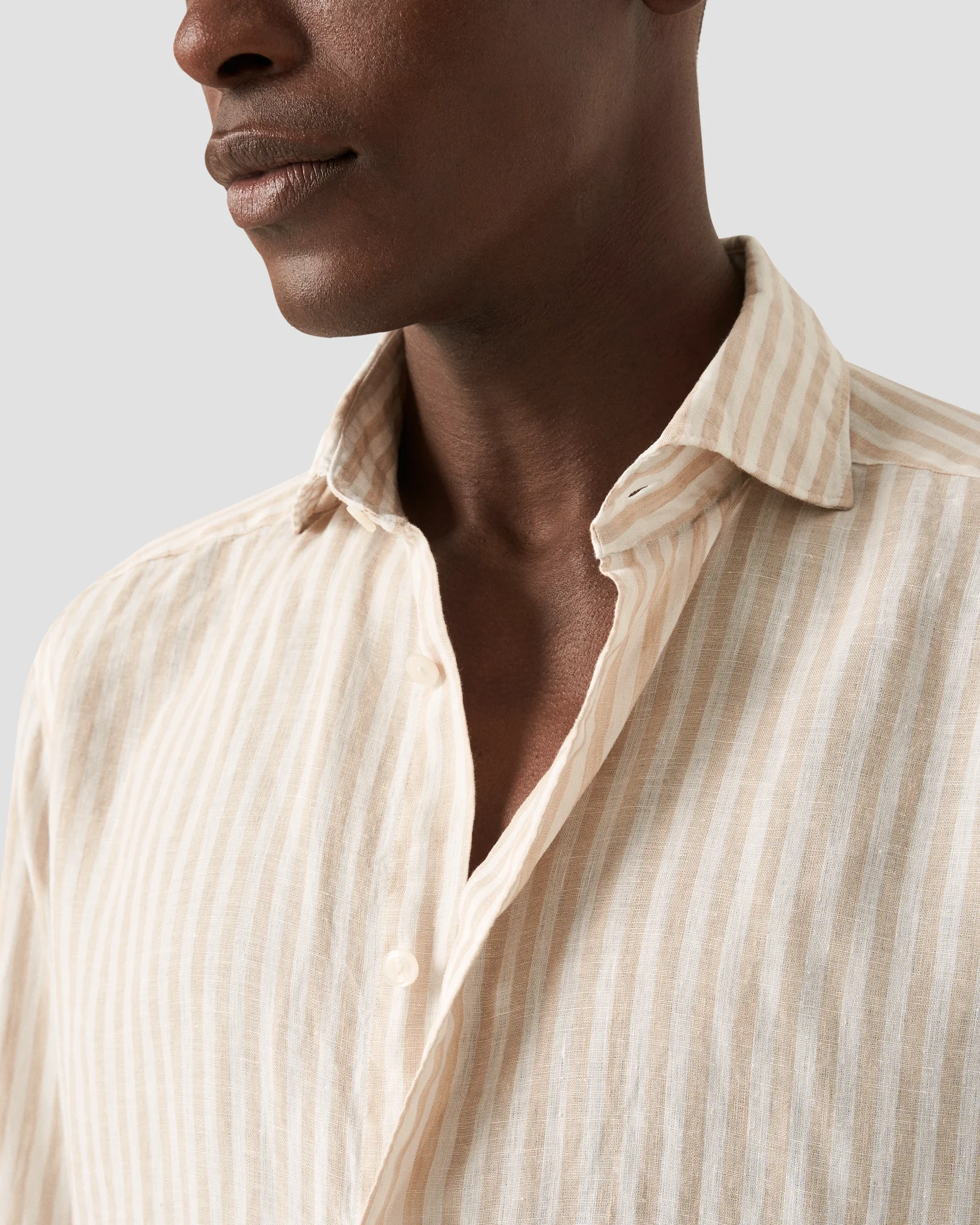 Eton - beige classic wide spread