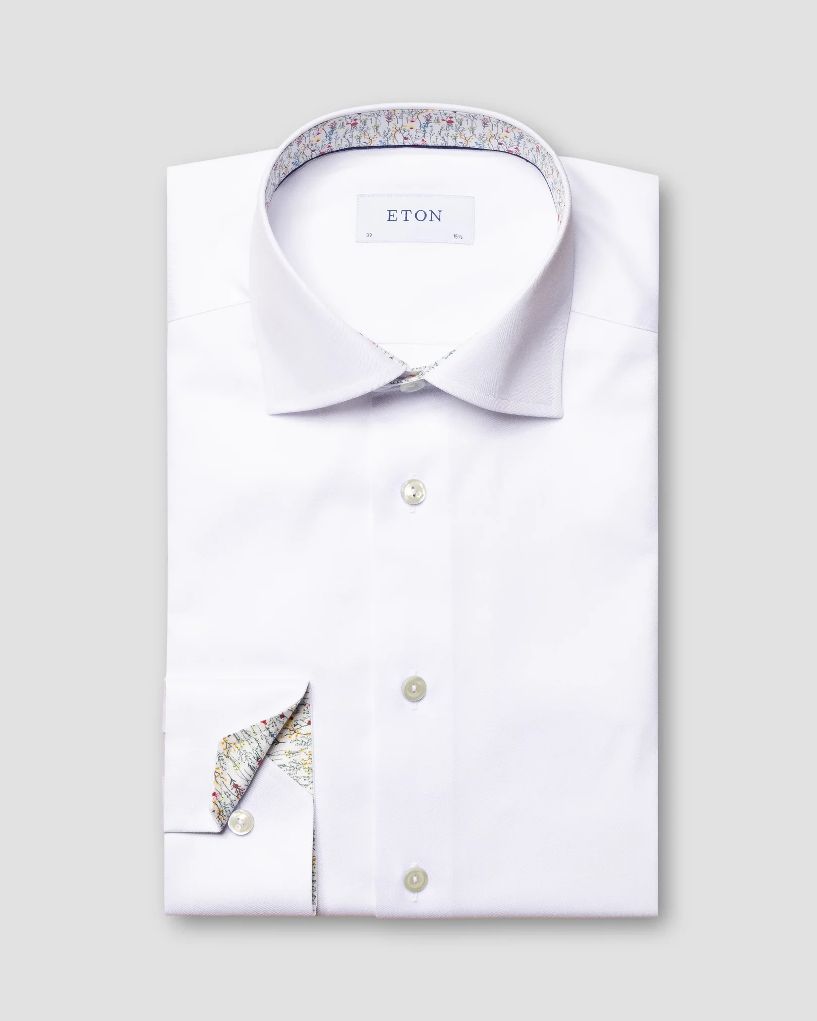 Eton - white signature twill white buttons