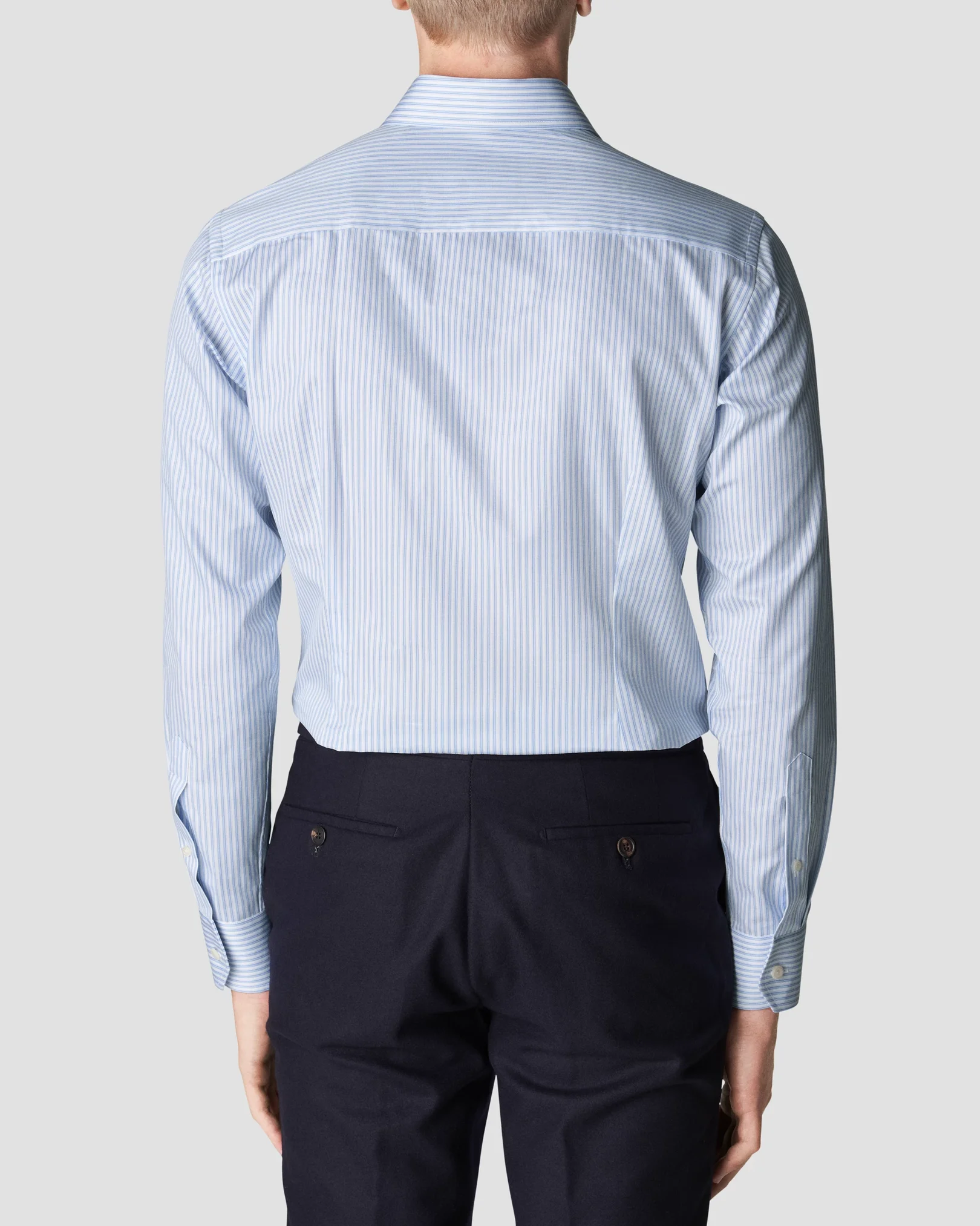 Eton - striped light blue signature twill