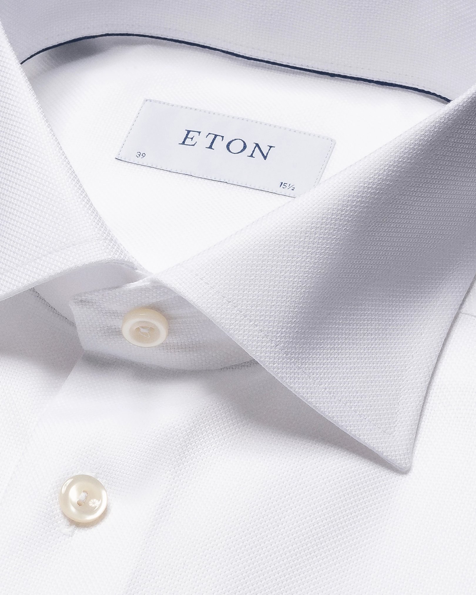 Eton - white royal dobby cut away
